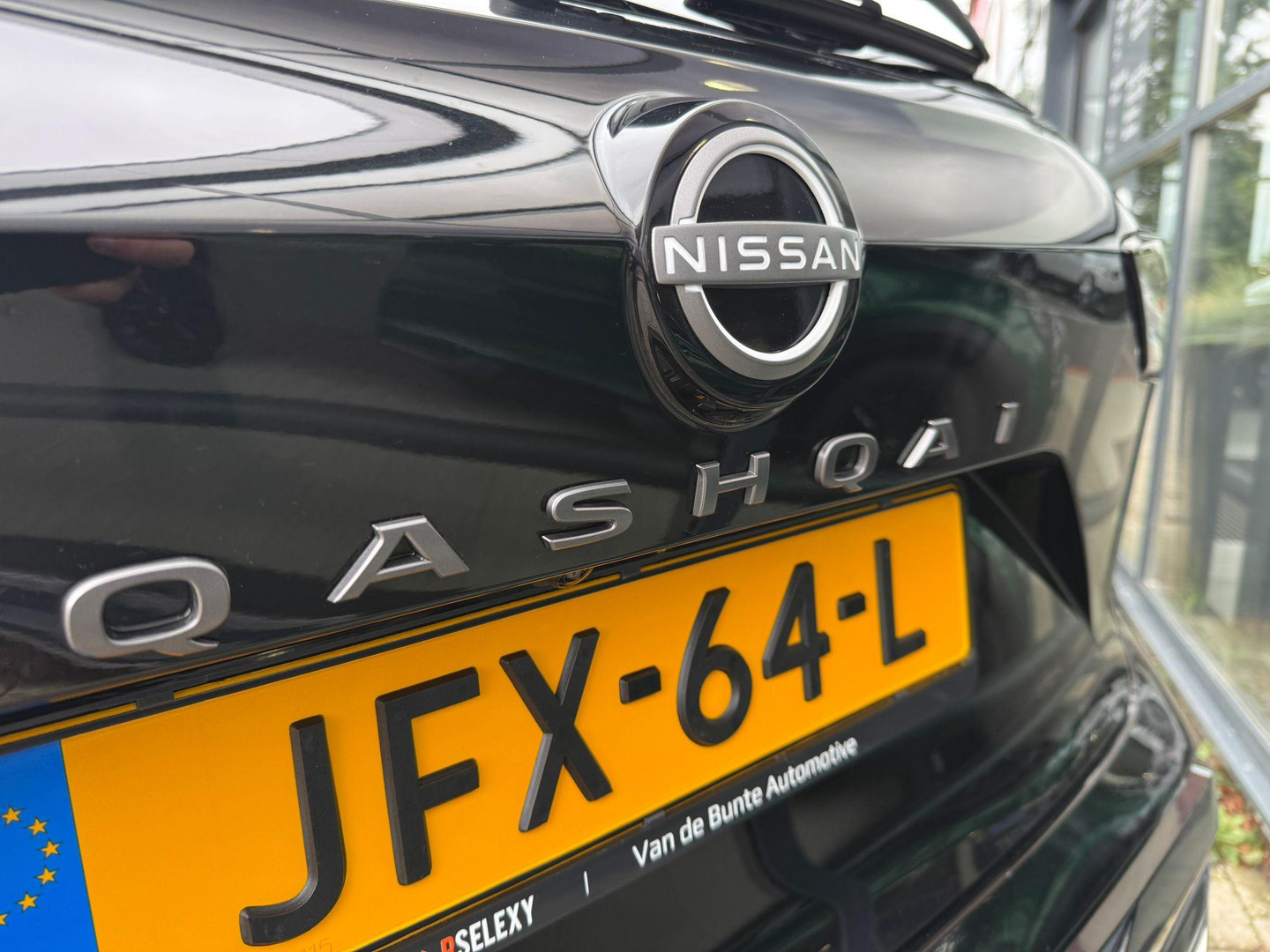 Nissan Nissan