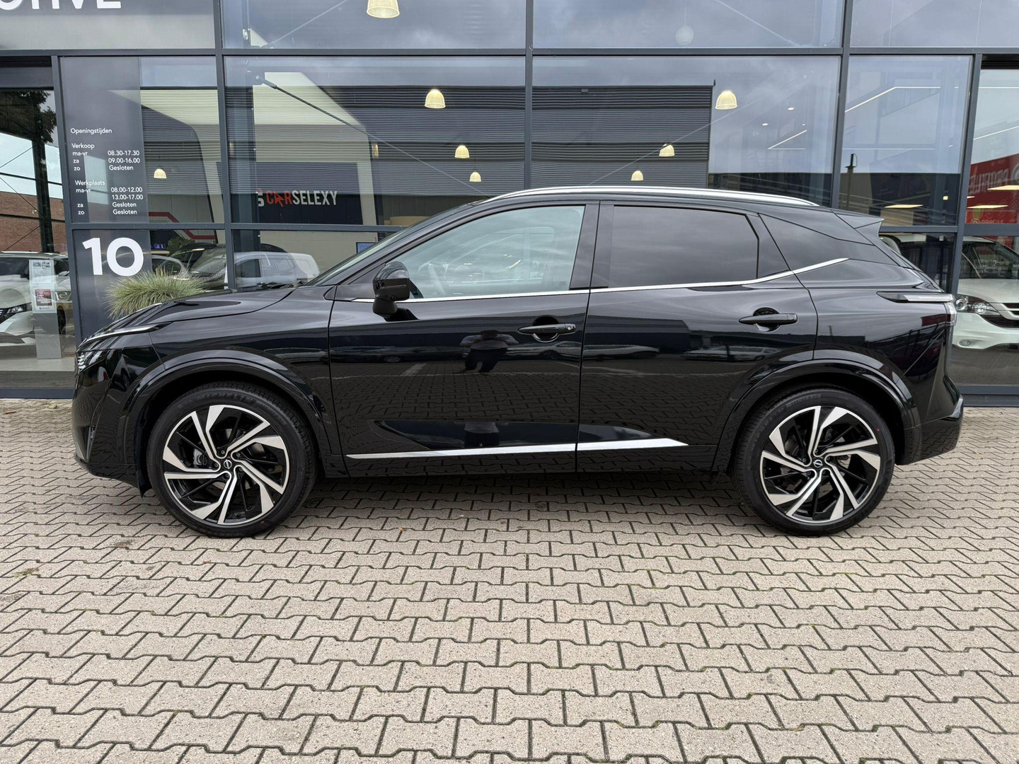 Nissan Nissan