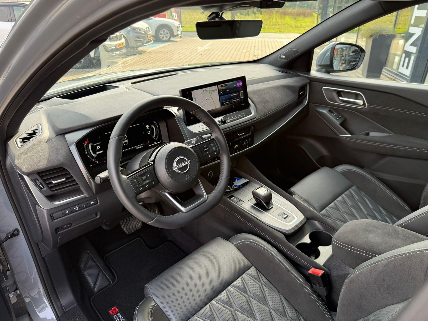 Nissan Nissan