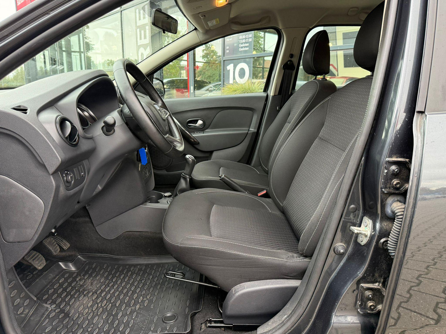 Dacia Dacia