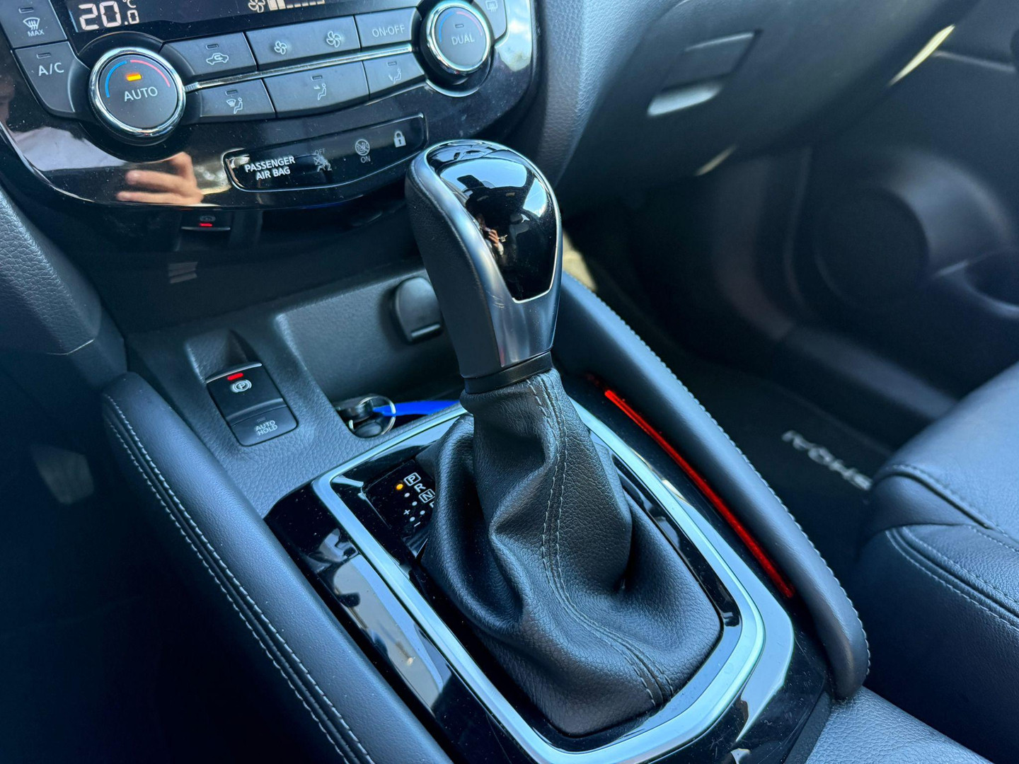 Nissan Nissan