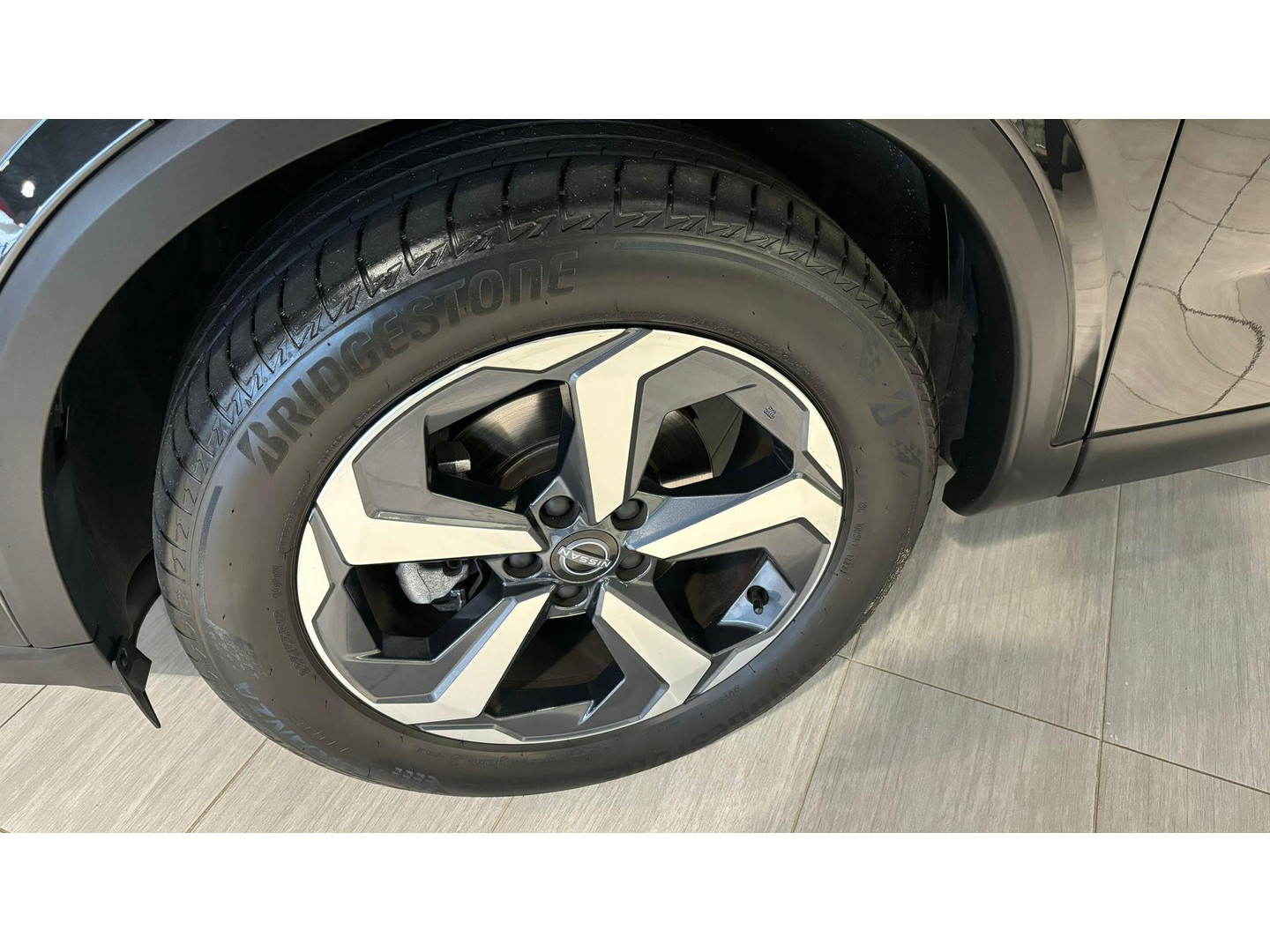 Nissan Nissan