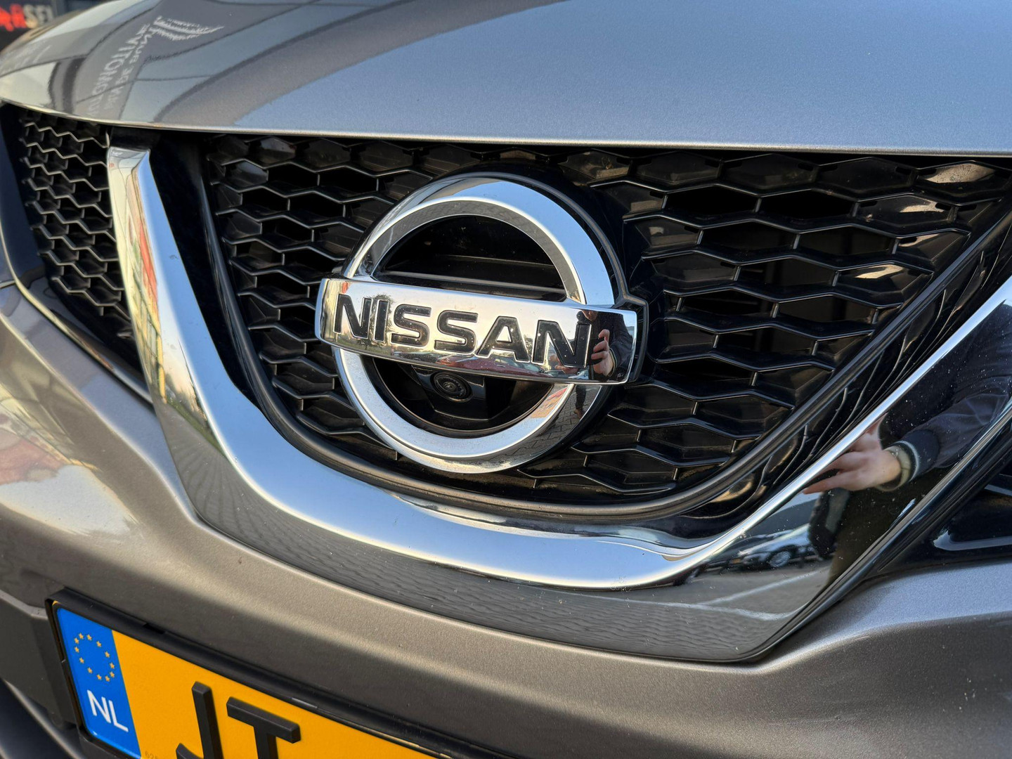 Nissan Nissan