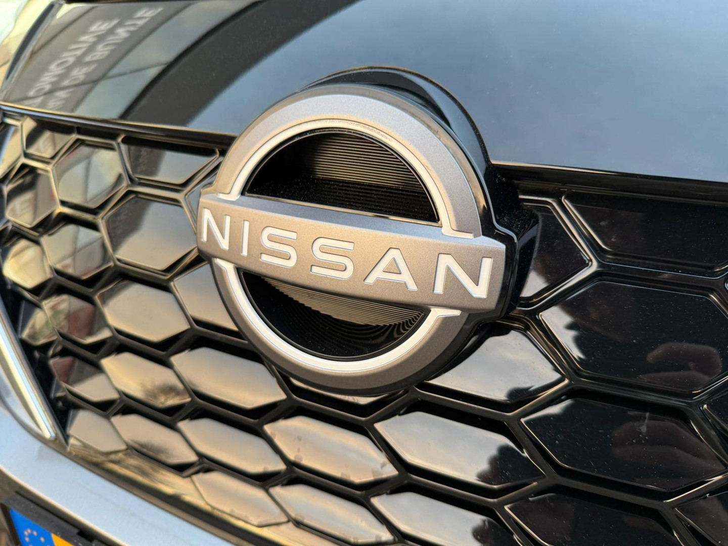Nissan Nissan