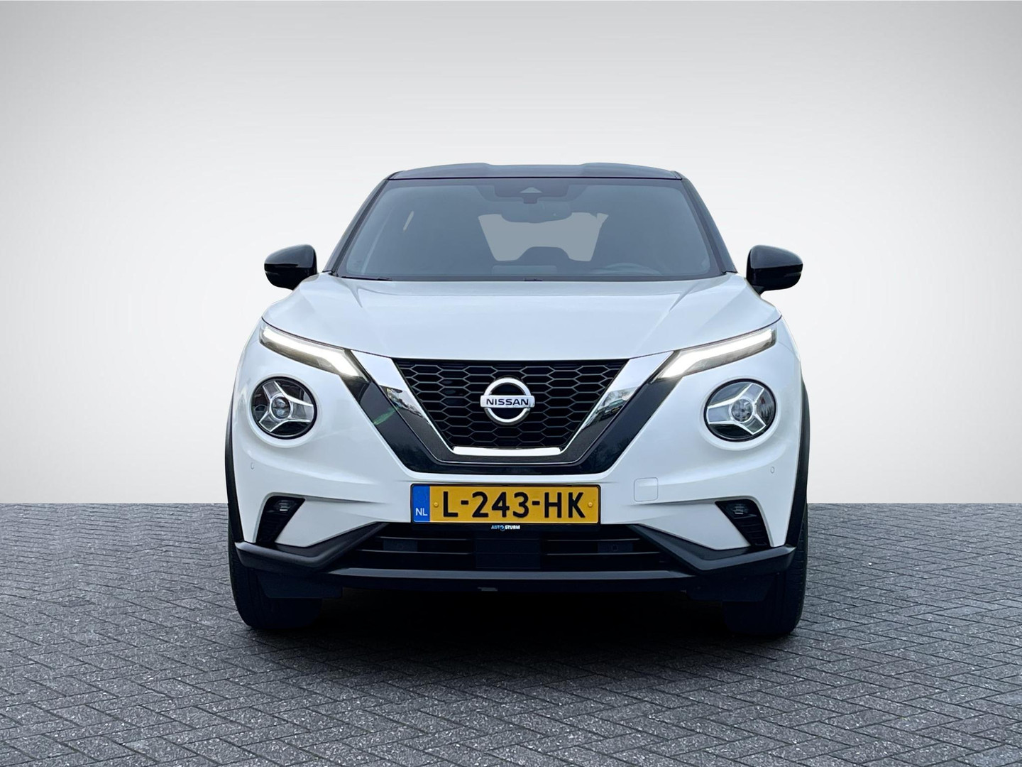 Nissan Nissan