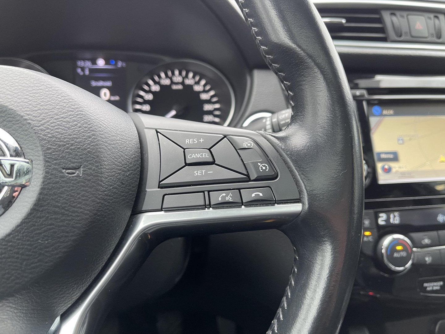 Nissan Nissan