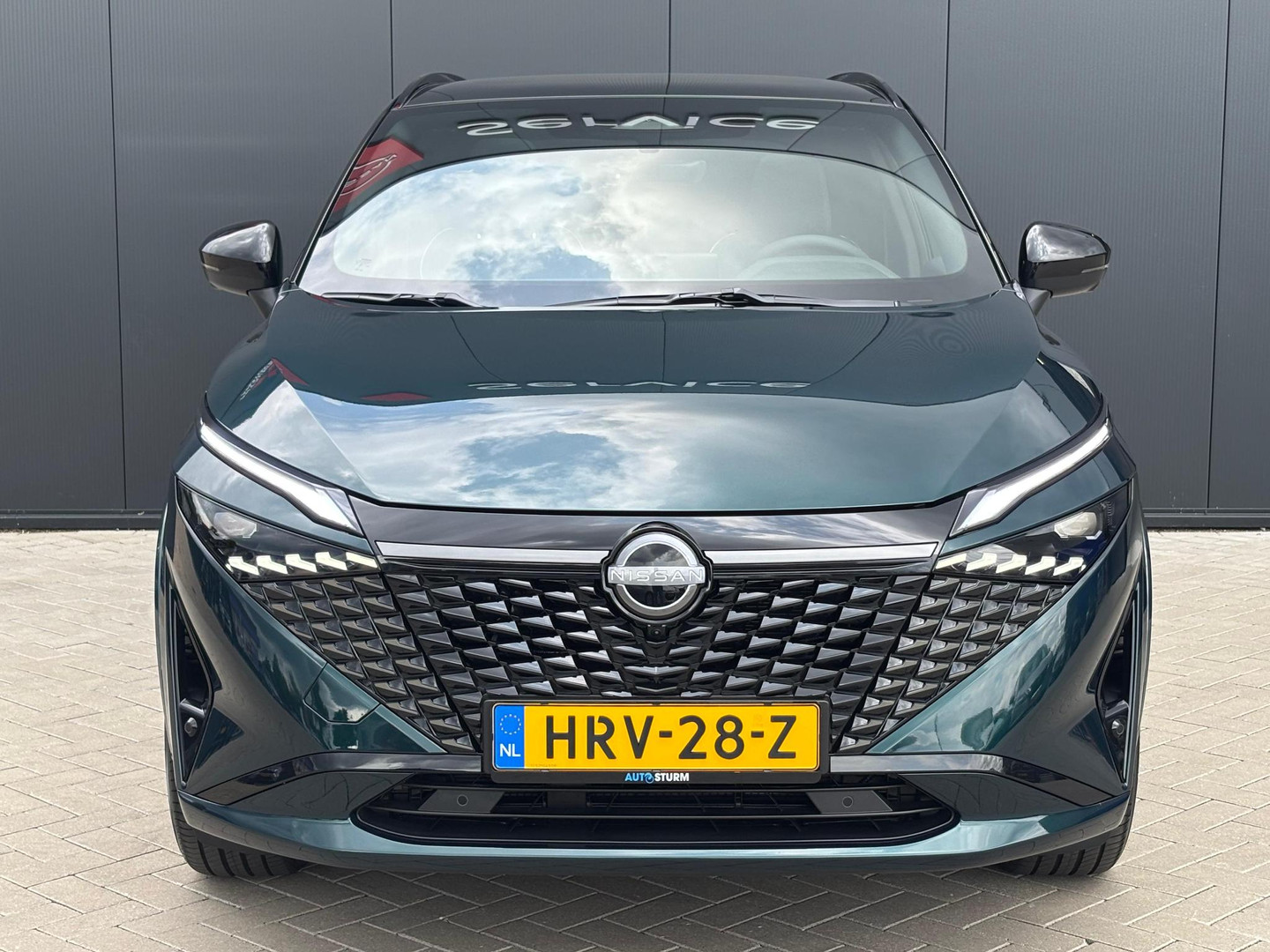 Nissan Nissan