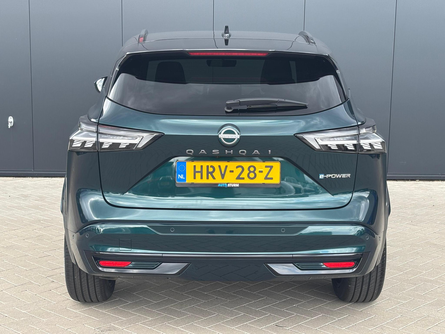 Nissan Nissan