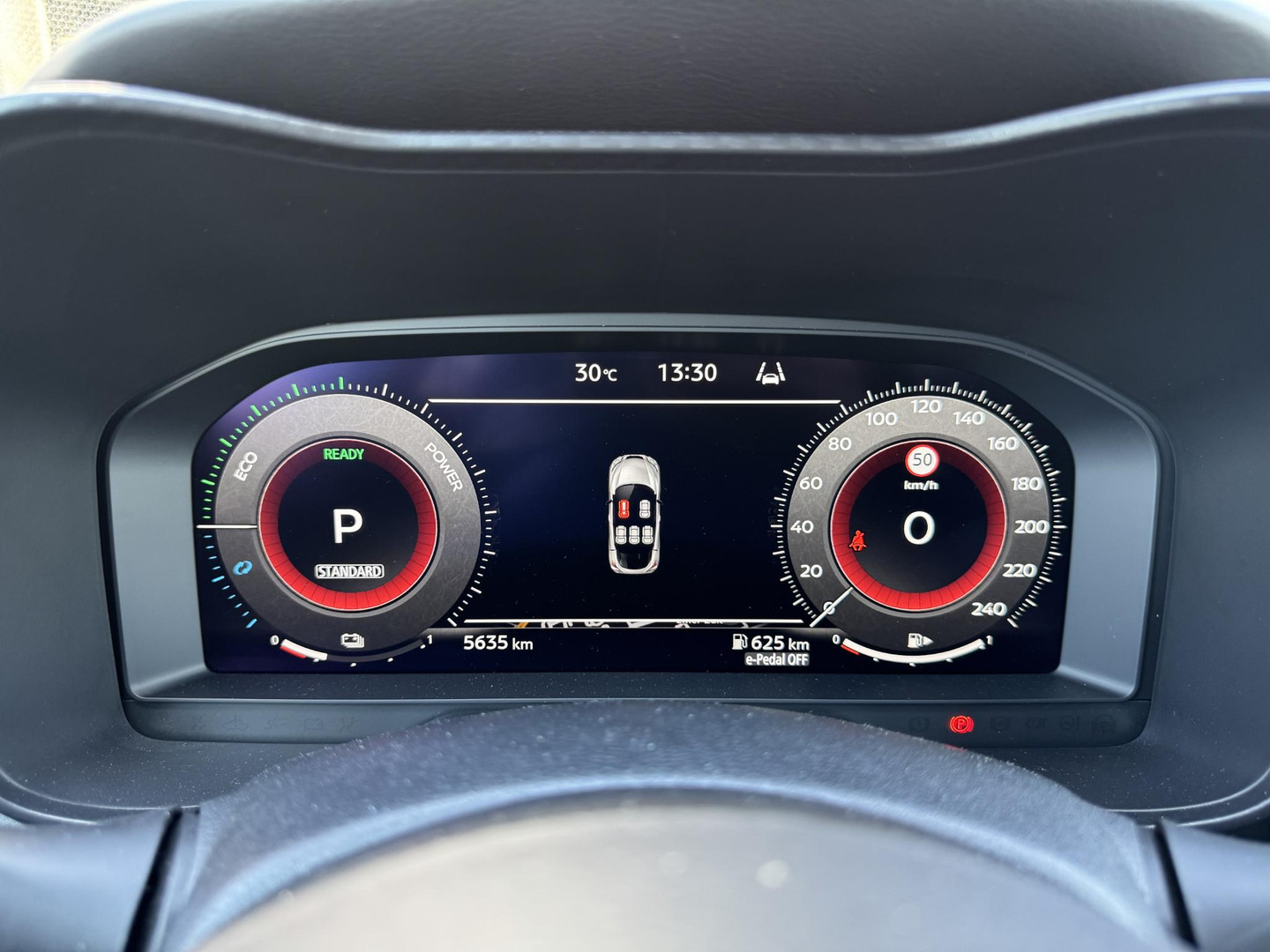 Nissan Nissan