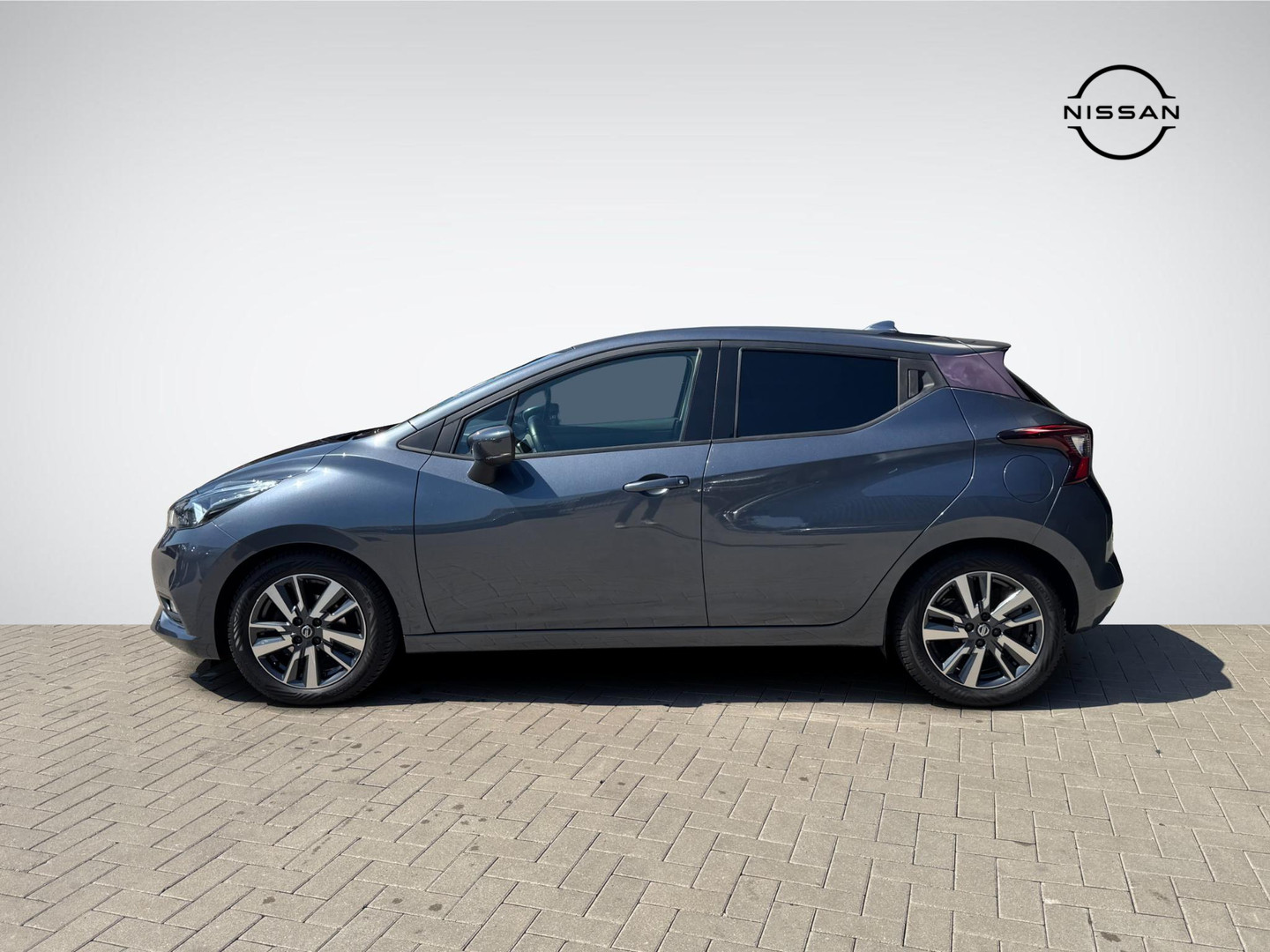 Nissan Nissan