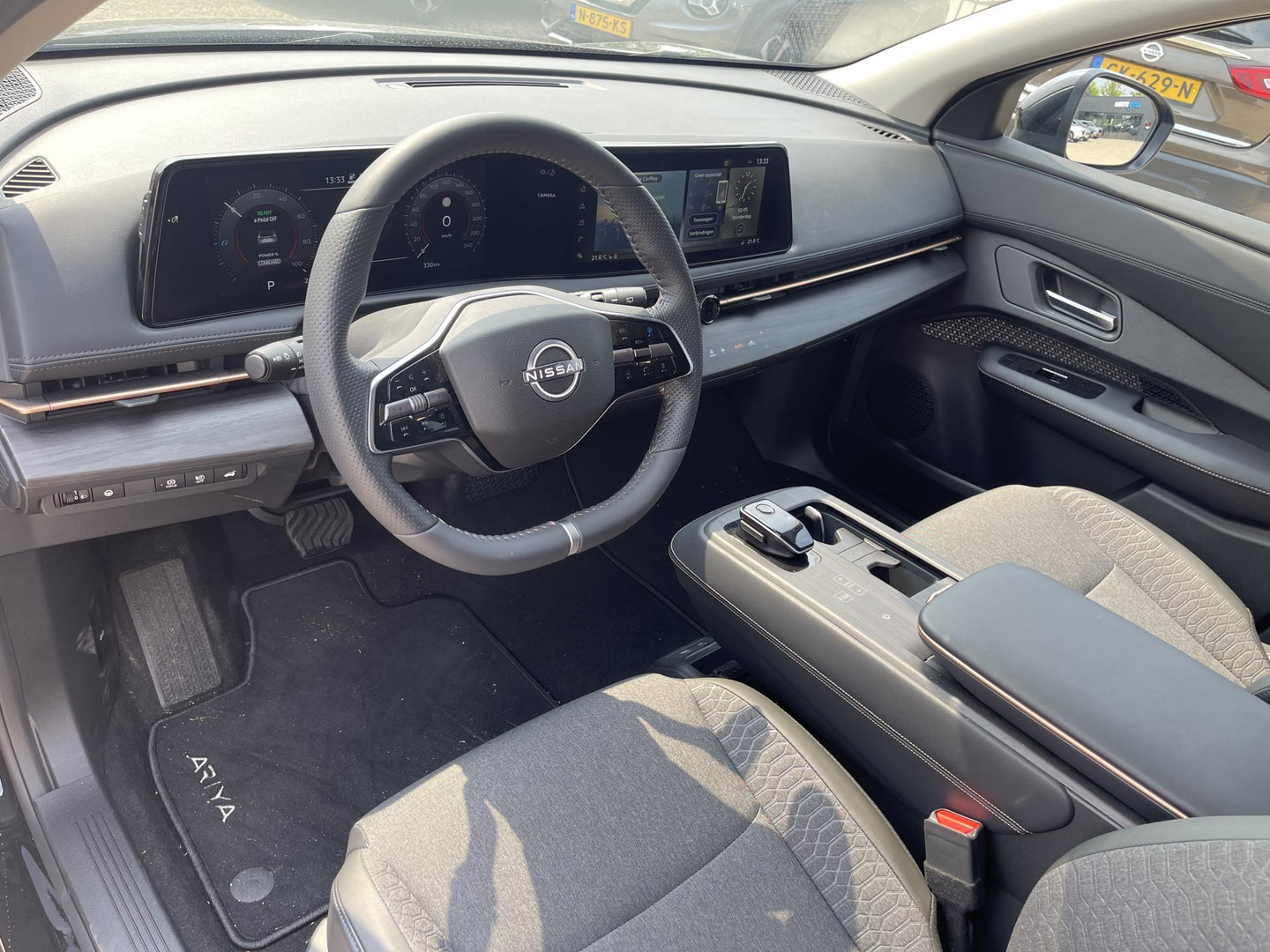 Nissan Nissan
