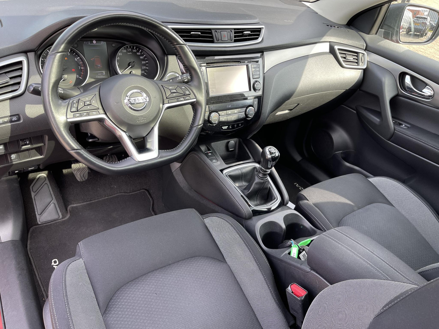 Nissan Nissan