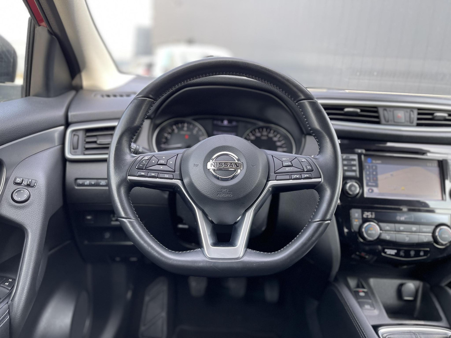 Nissan Nissan