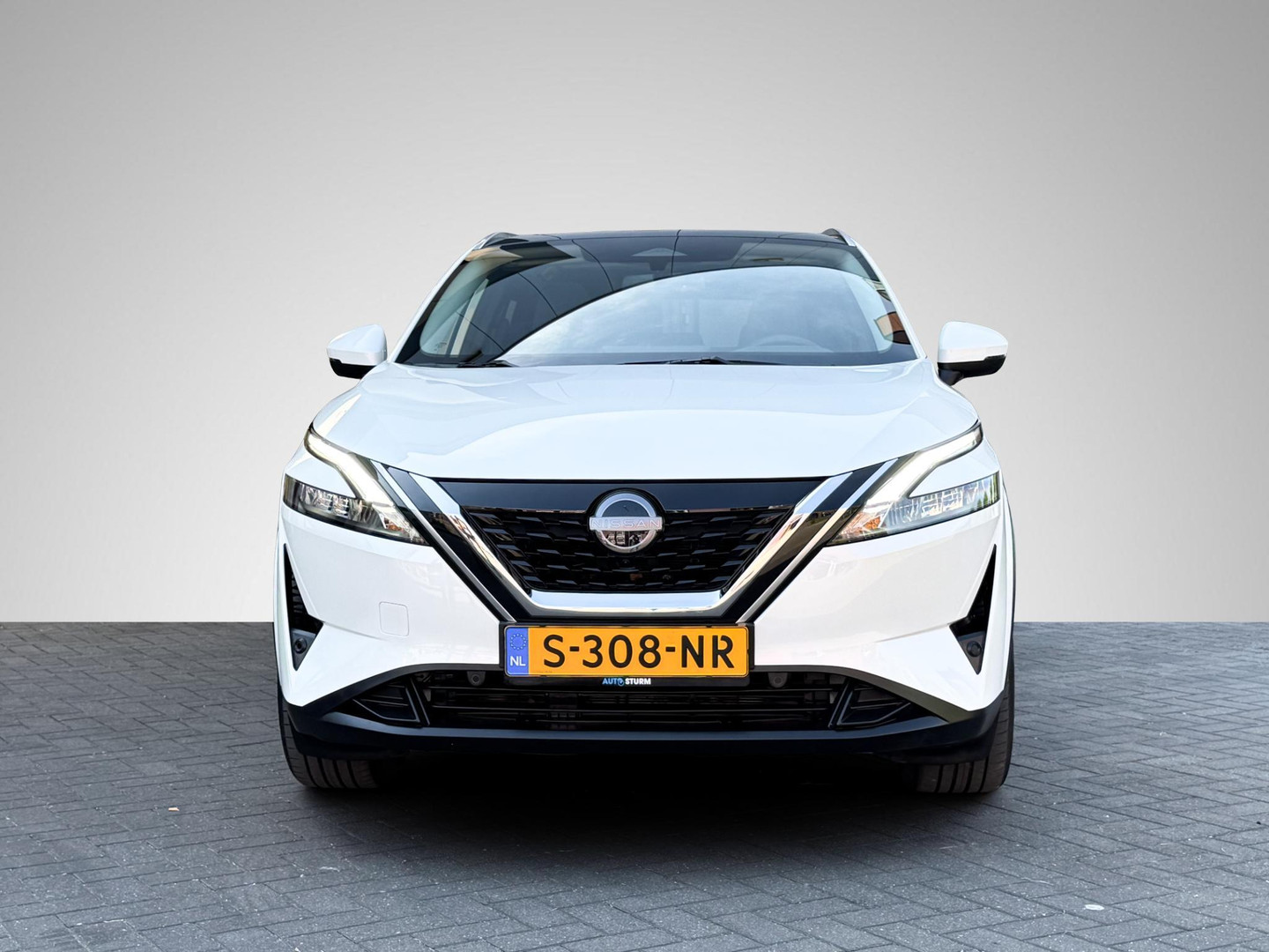 Nissan Nissan