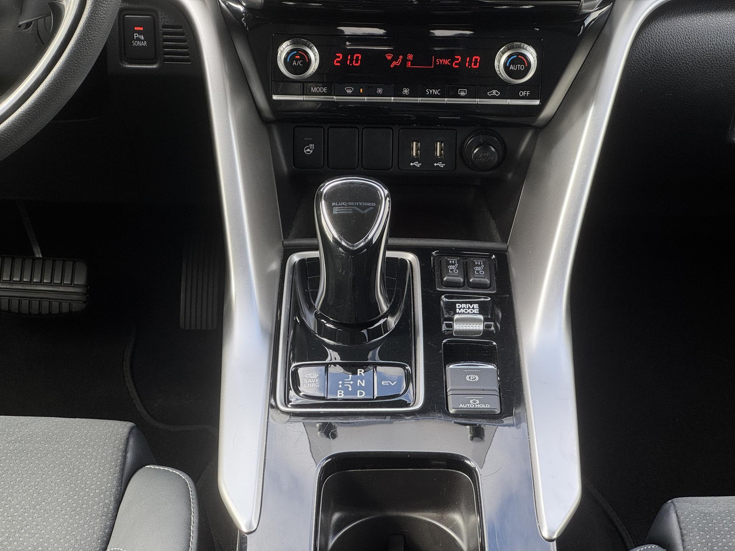 Mitsubishi Mitsubishi