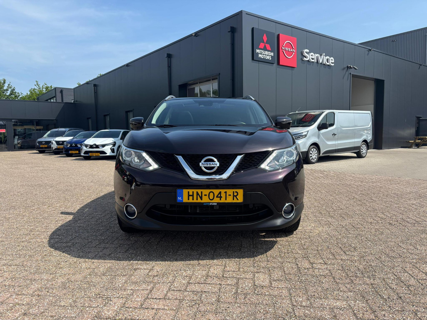 Nissan Nissan
