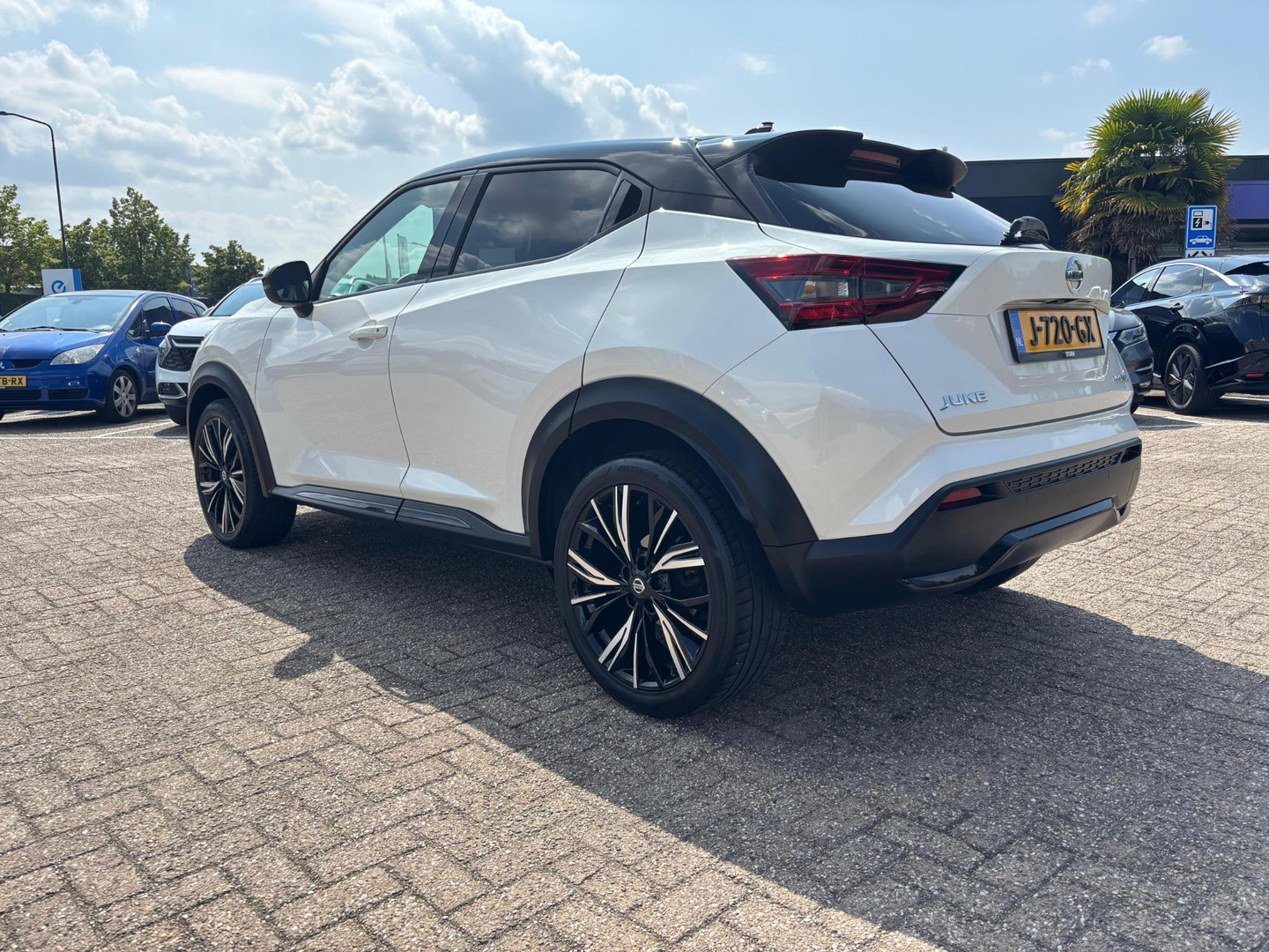 Nissan Nissan