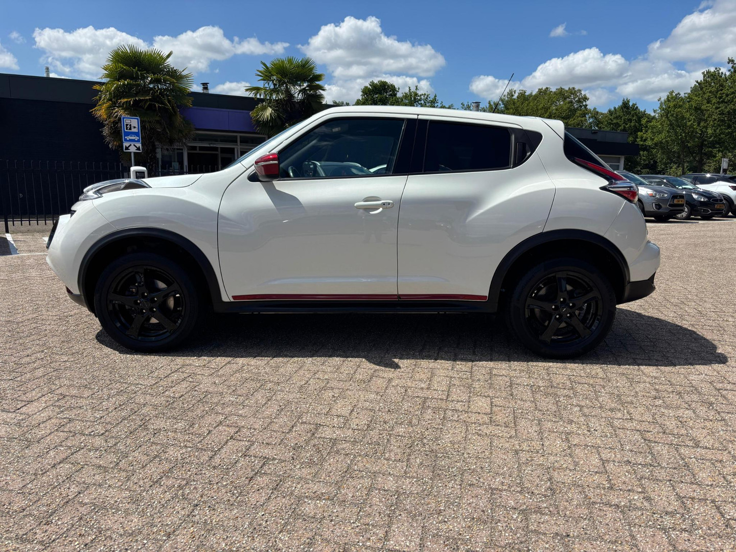 Nissan Nissan