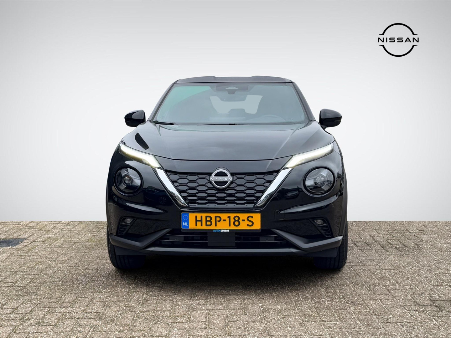 Nissan Nissan