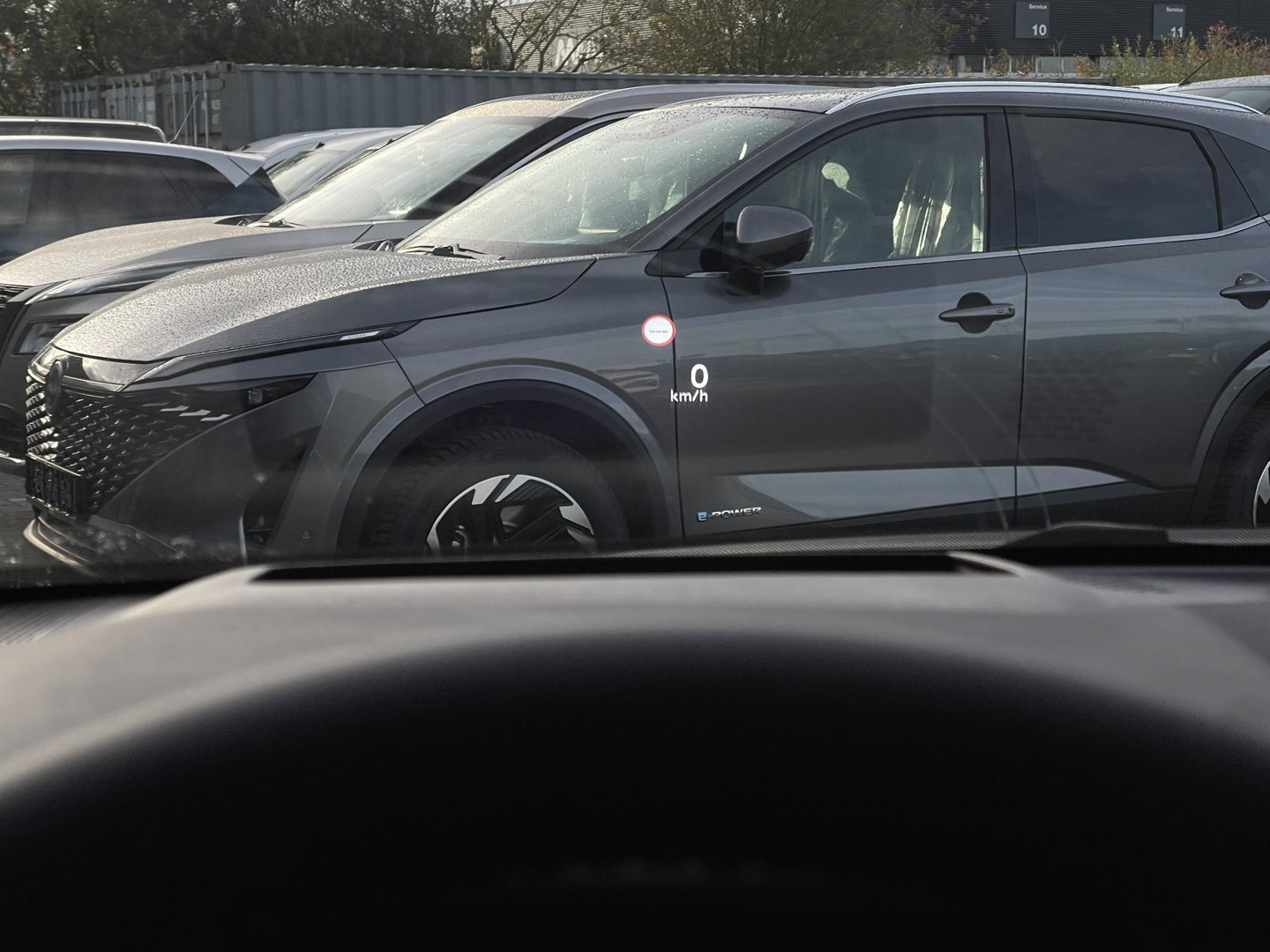 Nissan Nissan