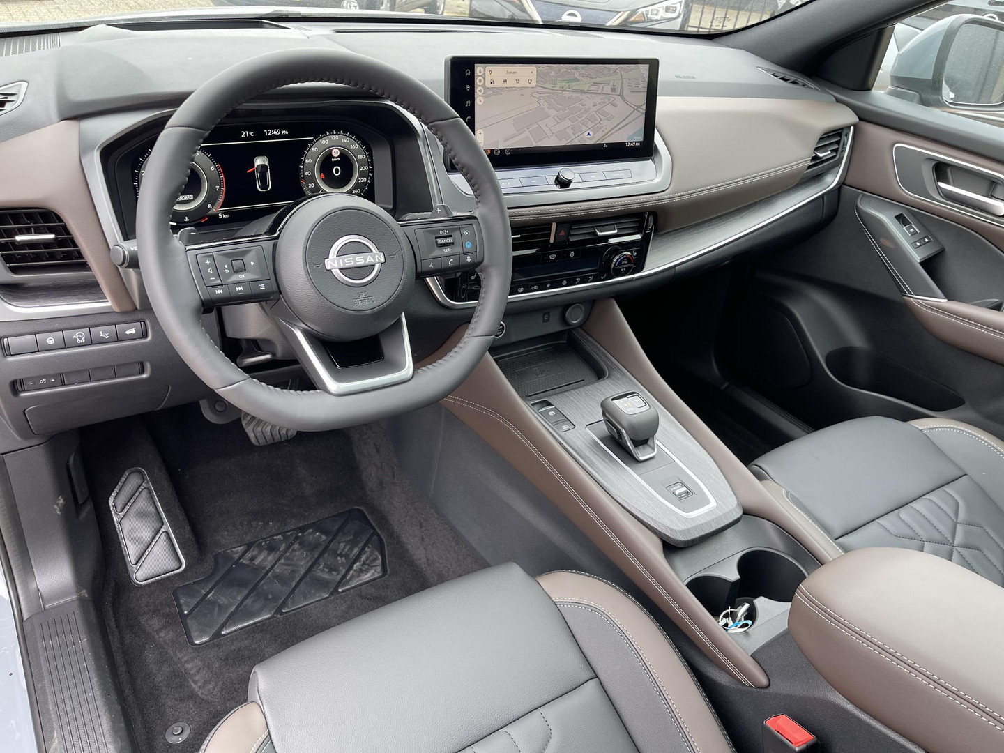 Nissan Nissan