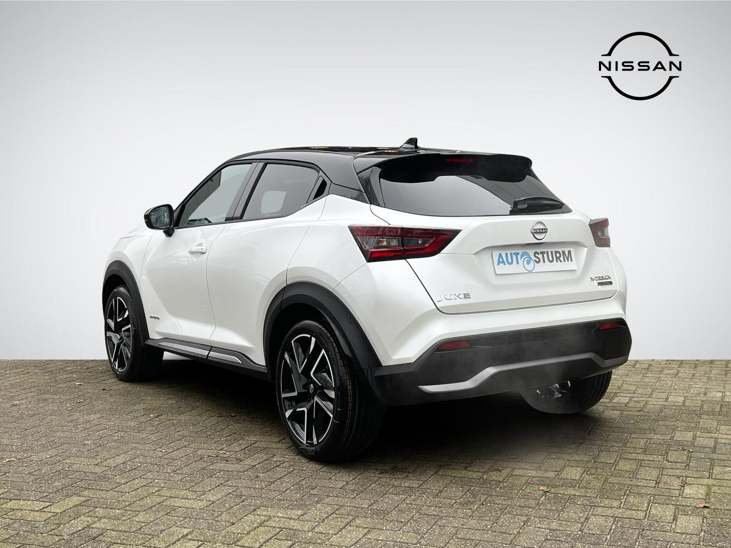Nissan Nissan