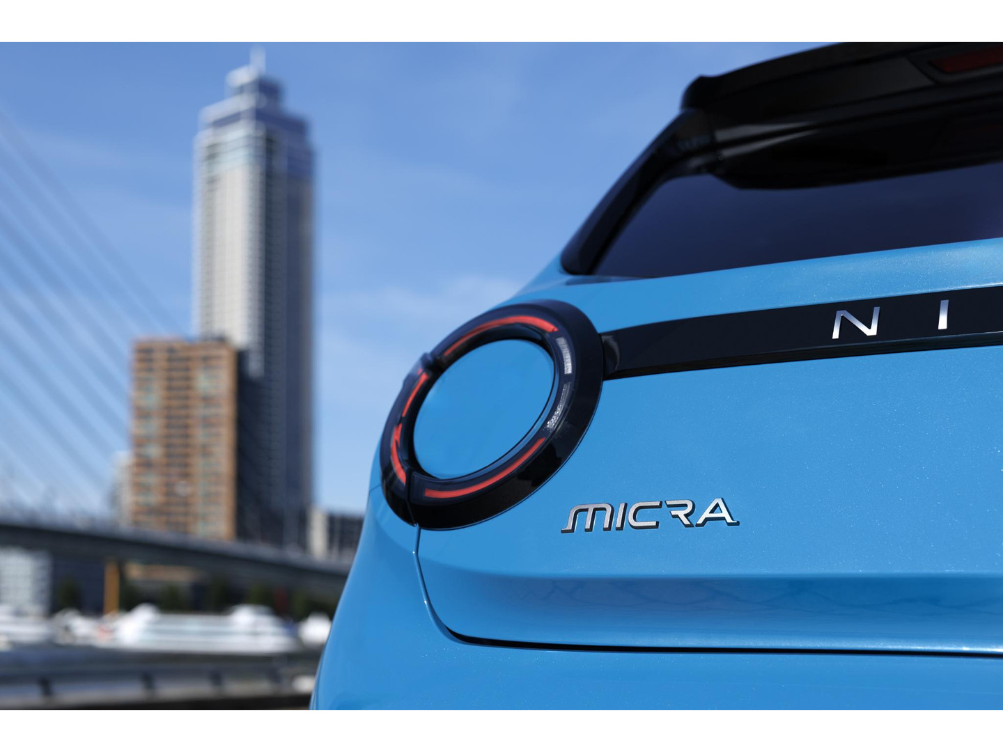 Nissan Nissan