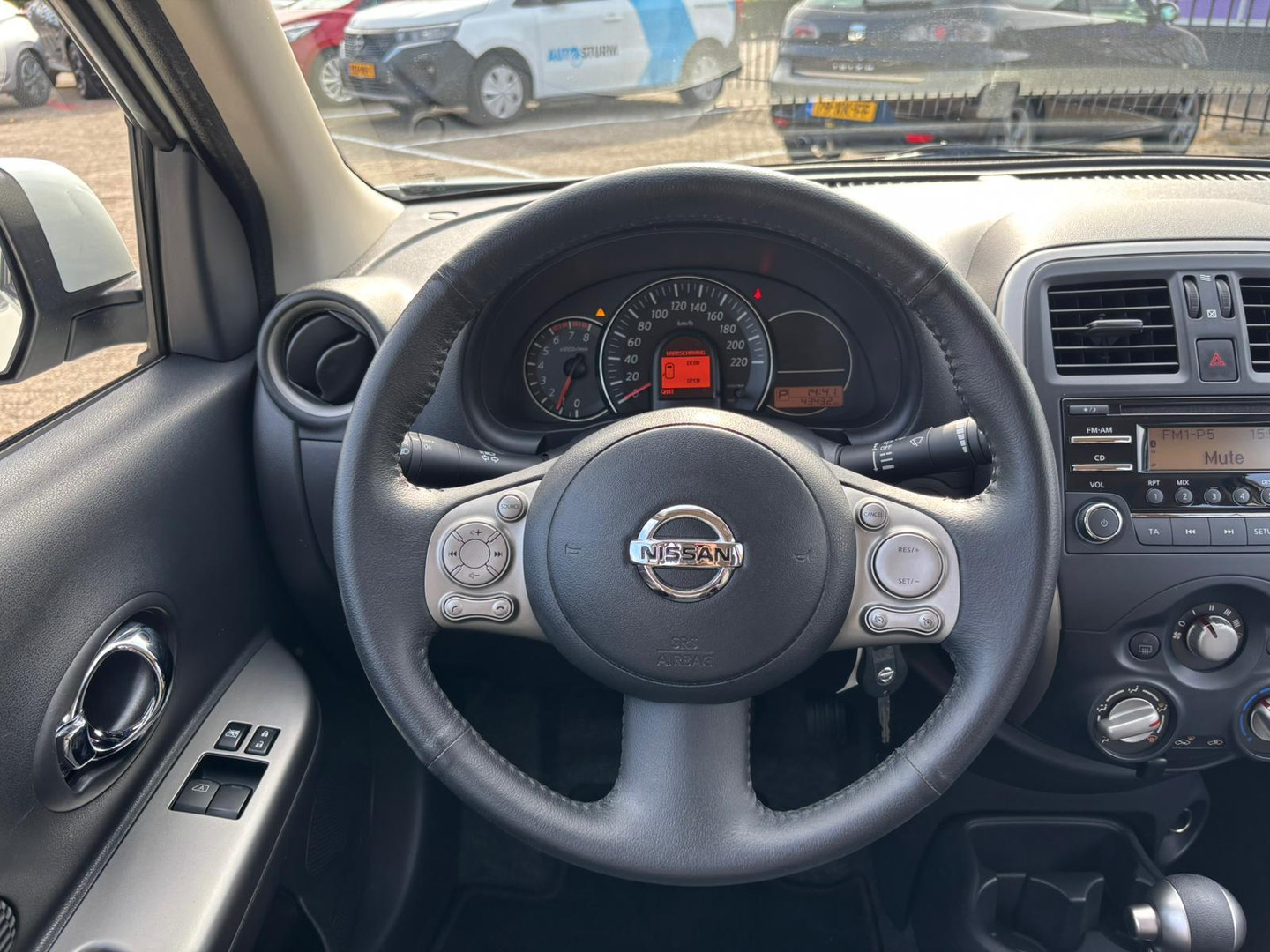 Nissan Nissan