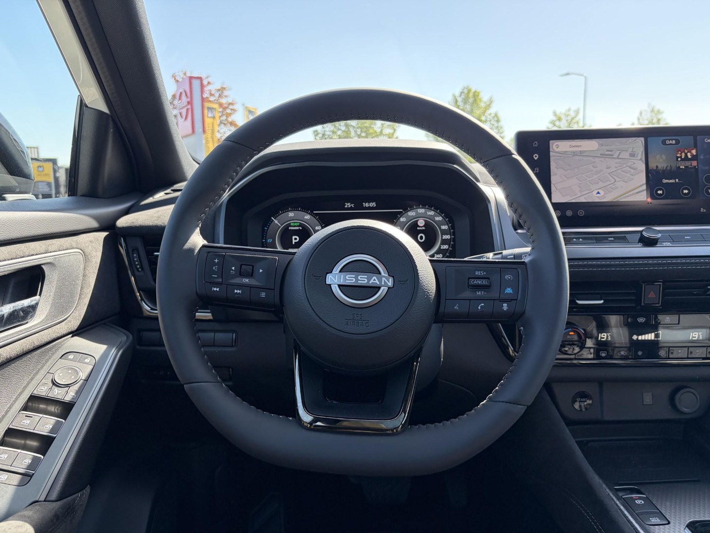 Nissan Nissan