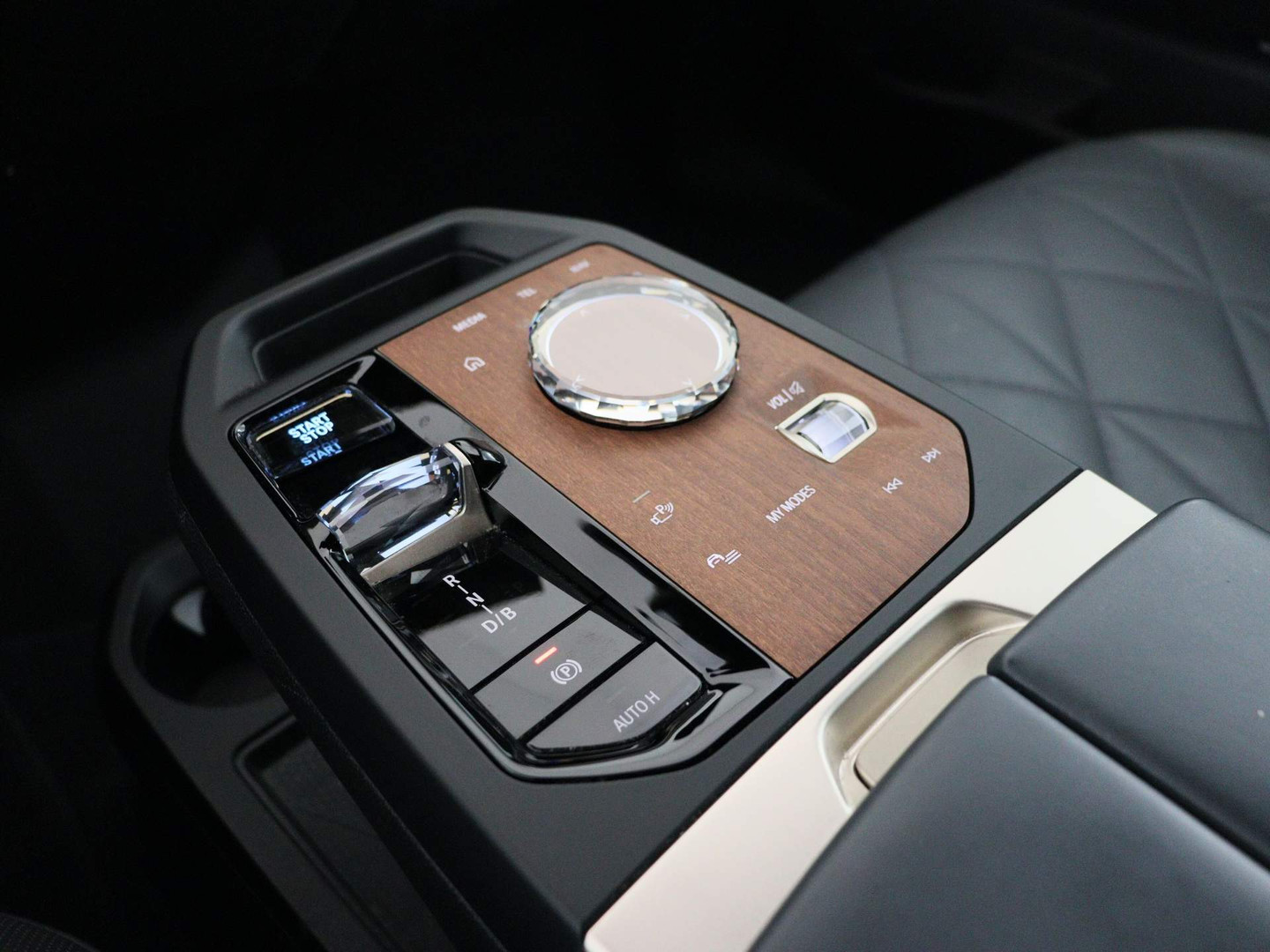 BMW BMW