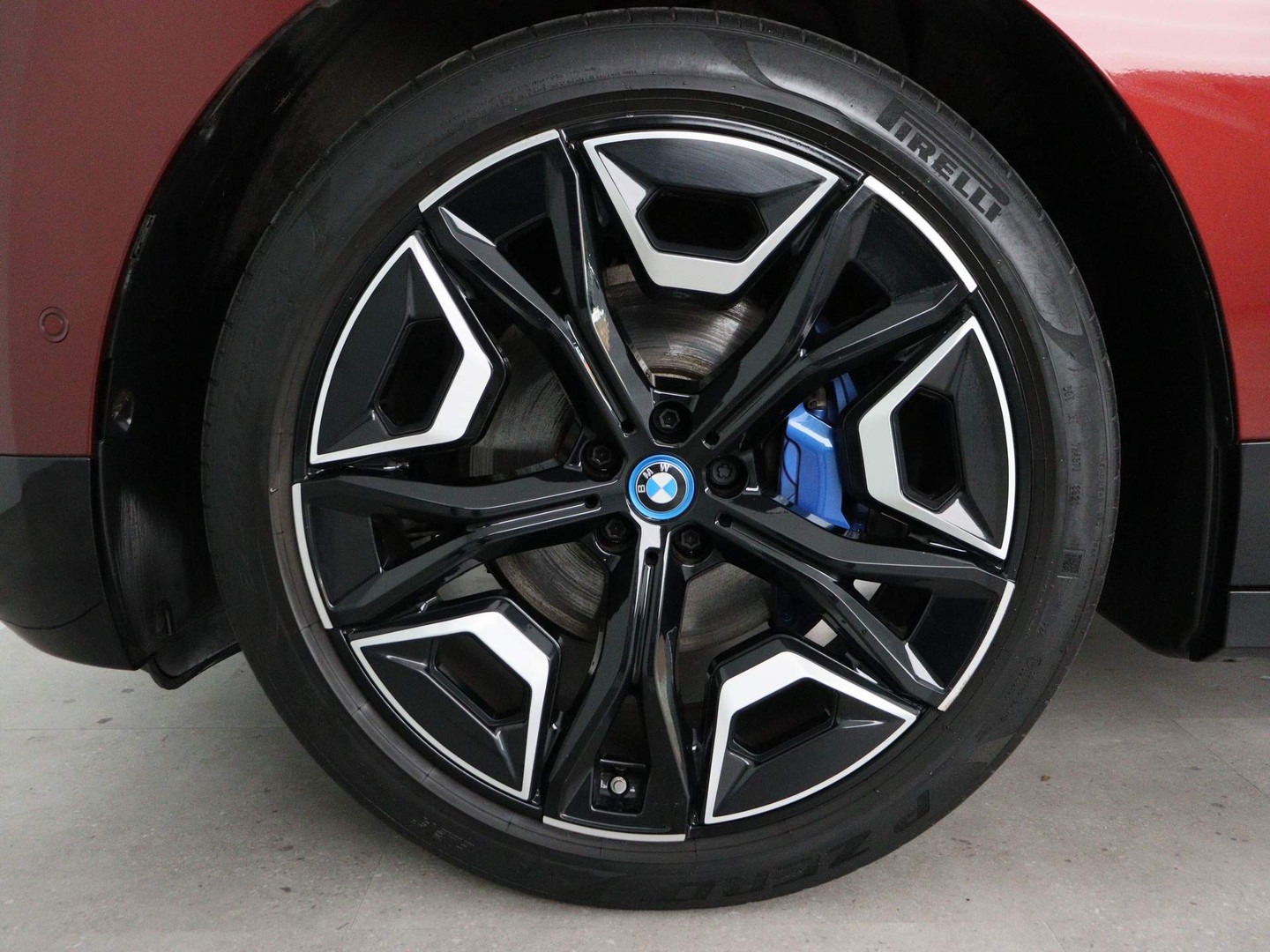 BMW BMW