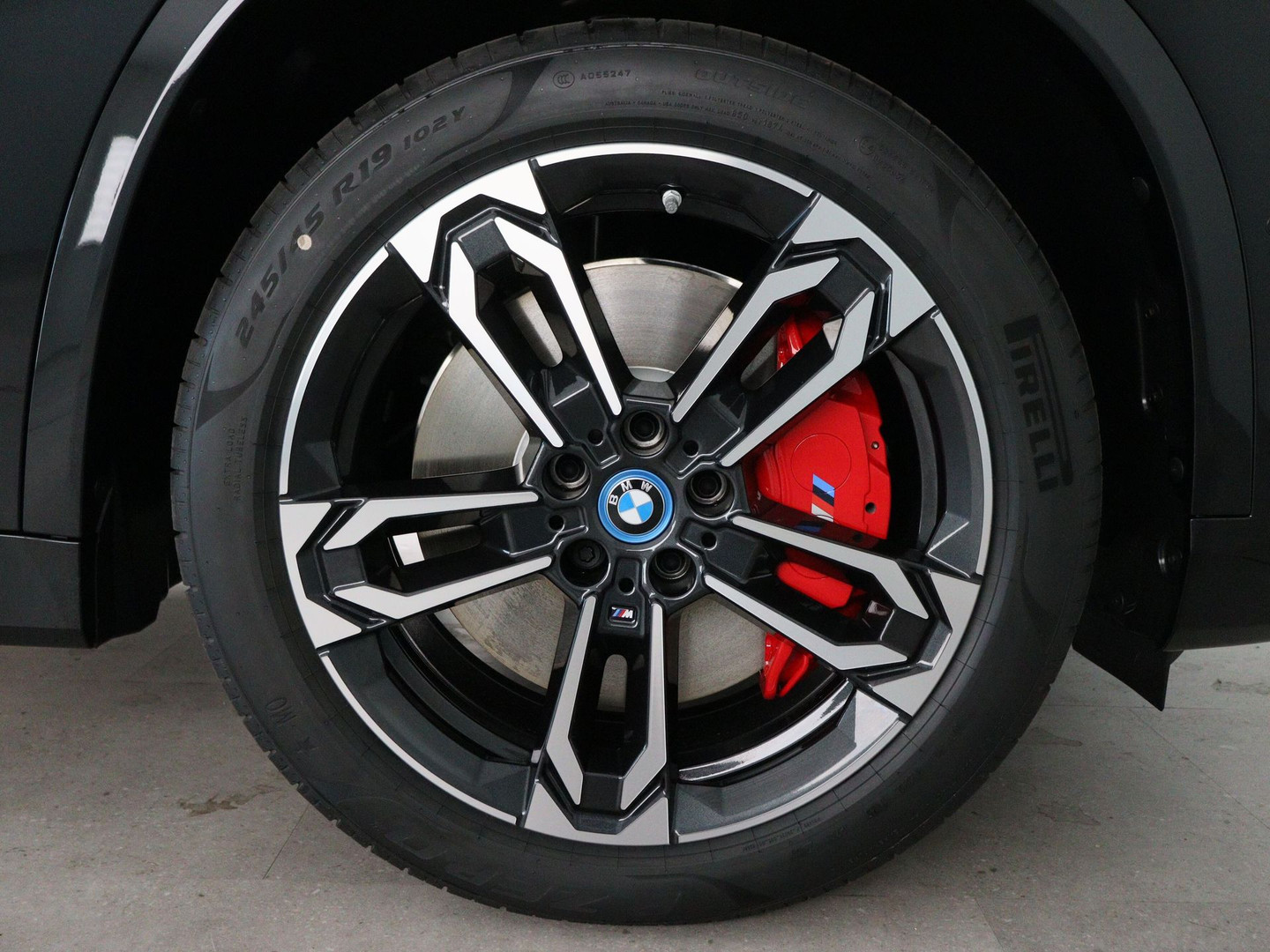 BMW BMW