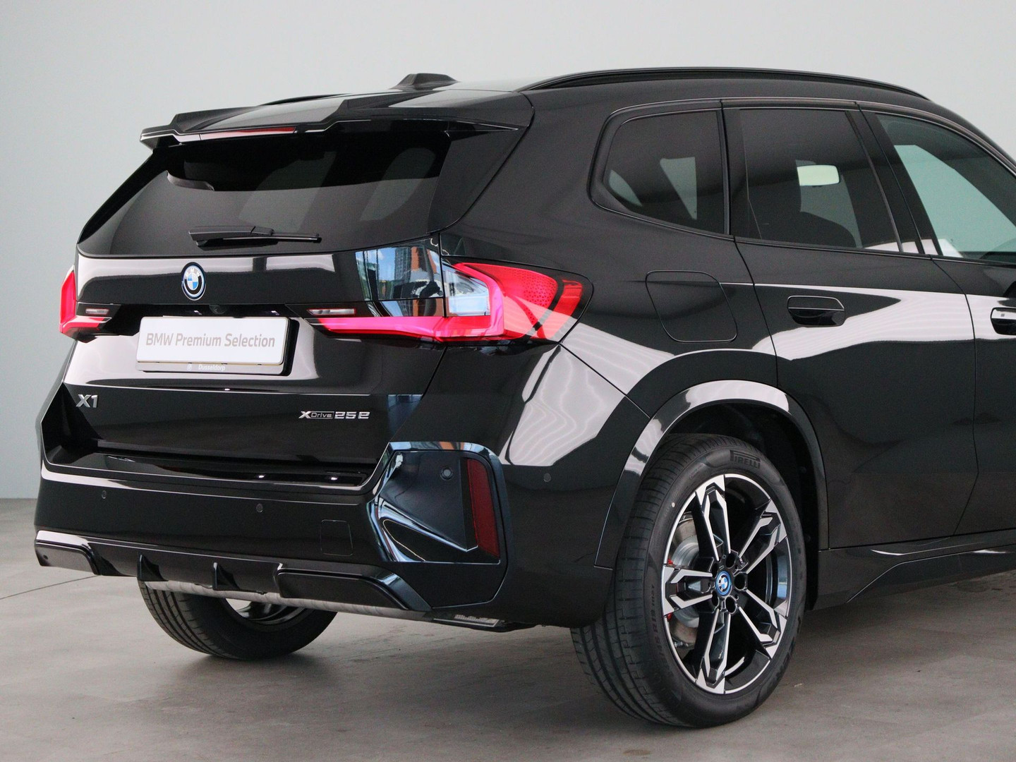BMW BMW