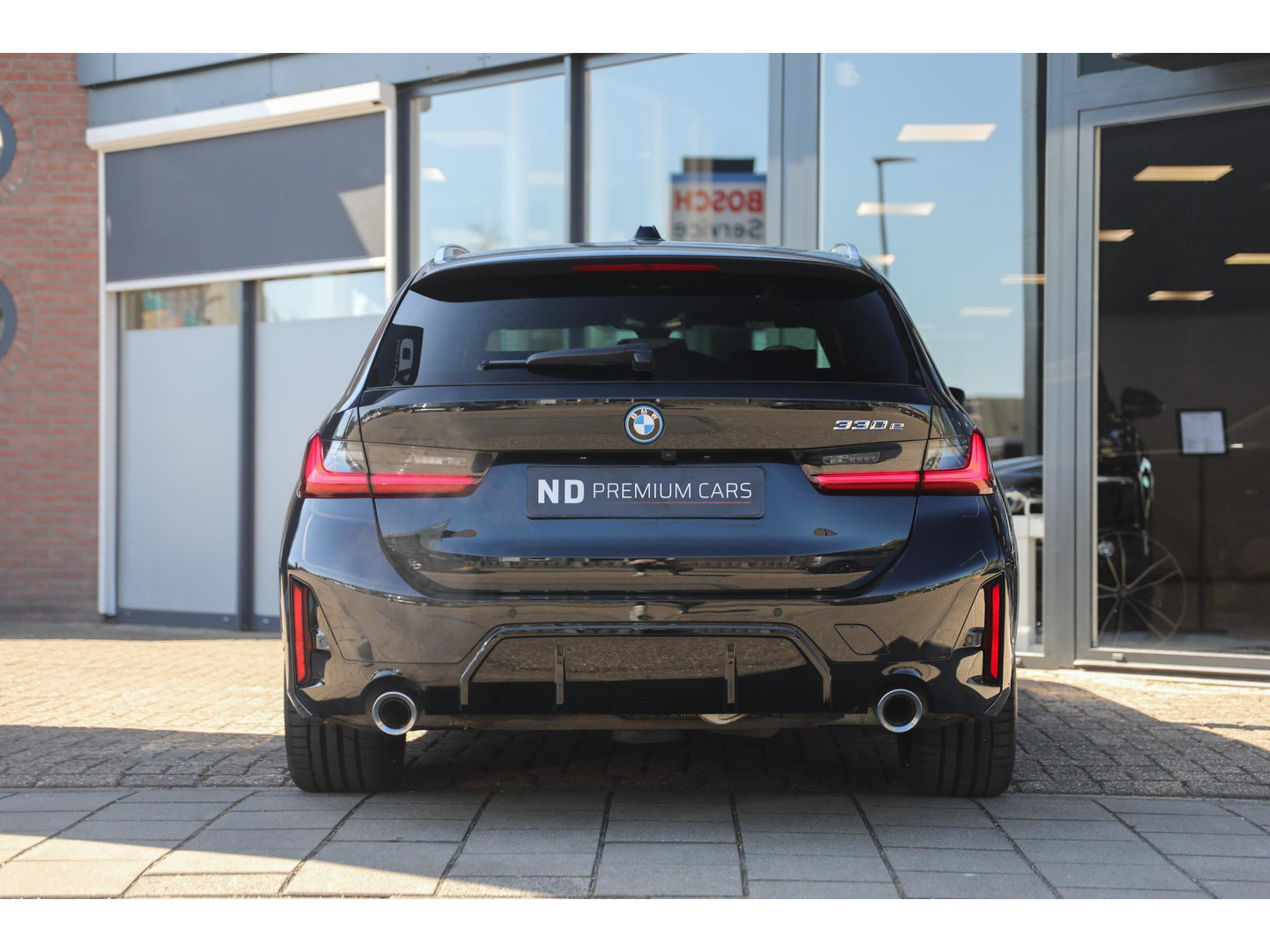 BMW BMW