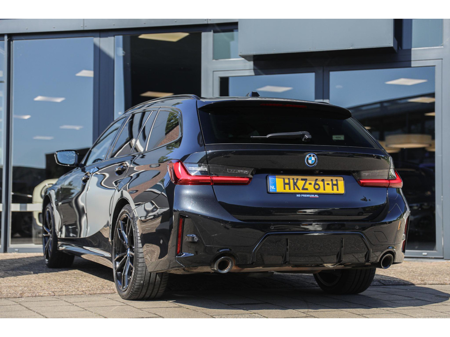 BMW BMW