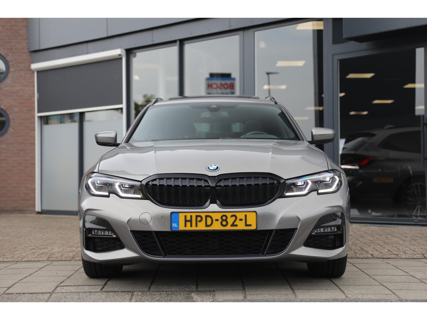 BMW