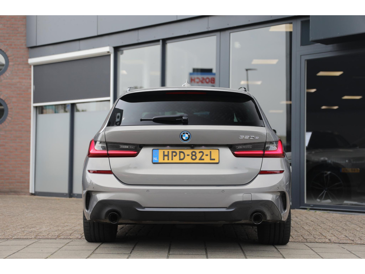 BMW