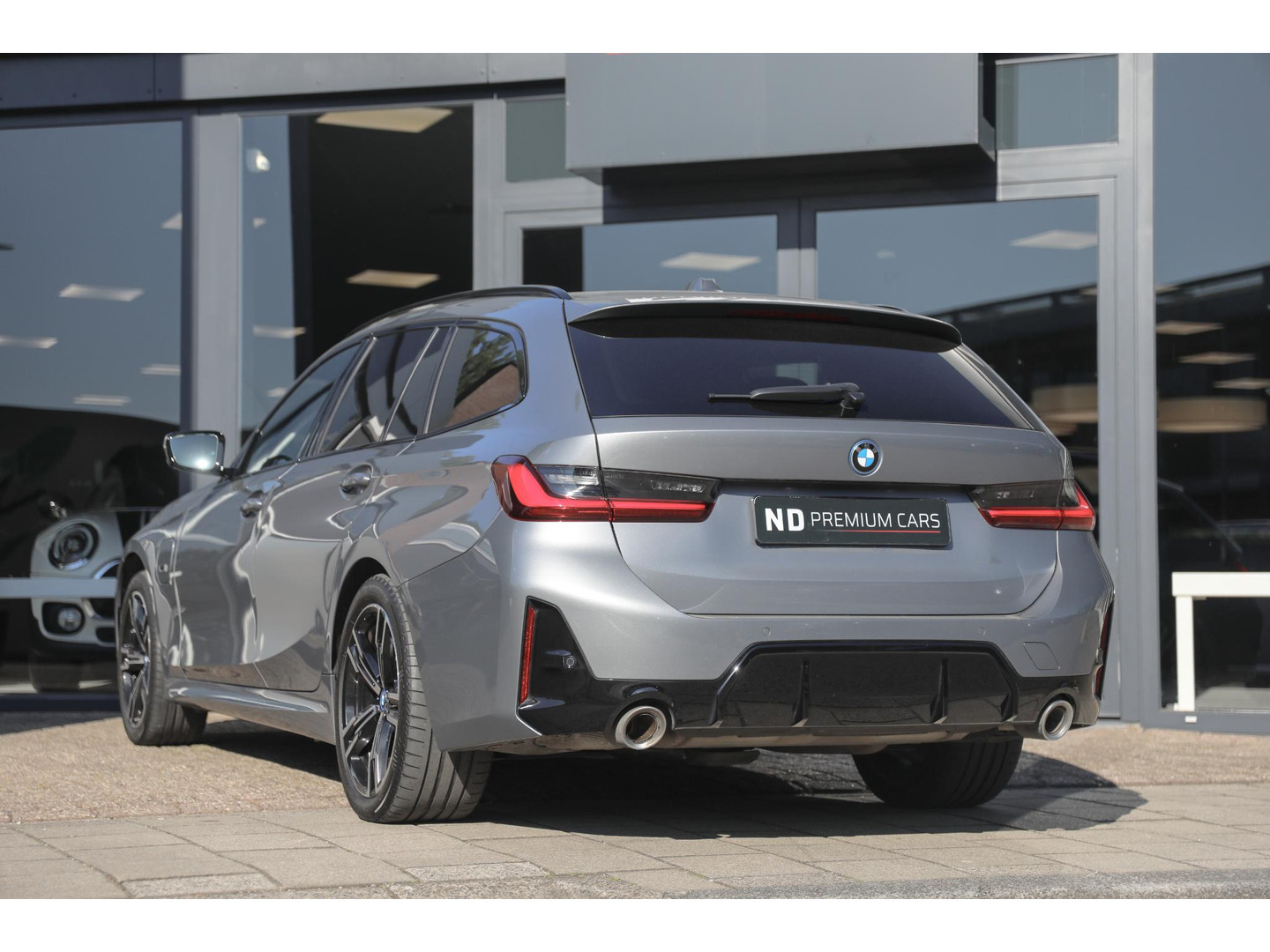 BMW