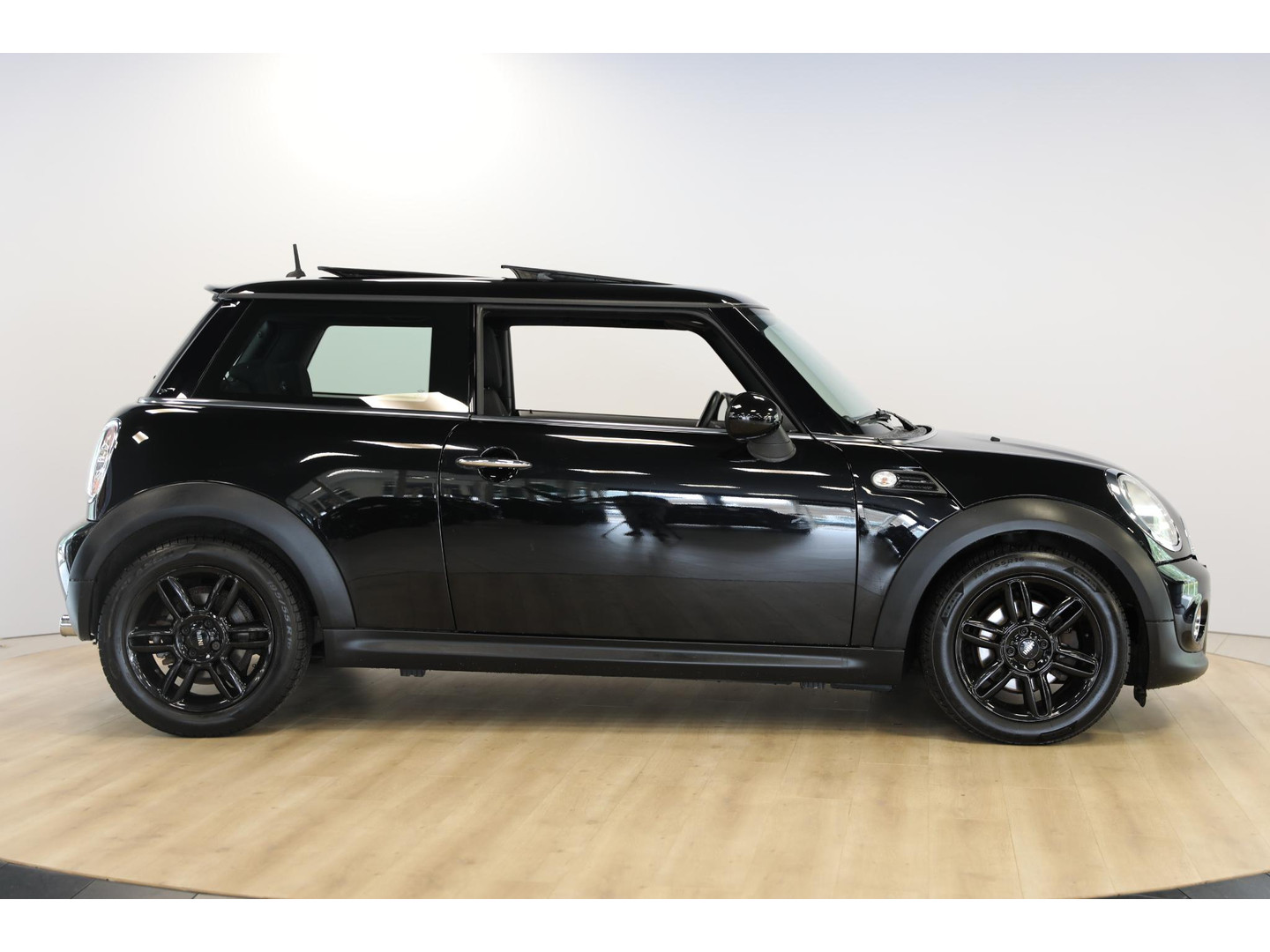 MINI