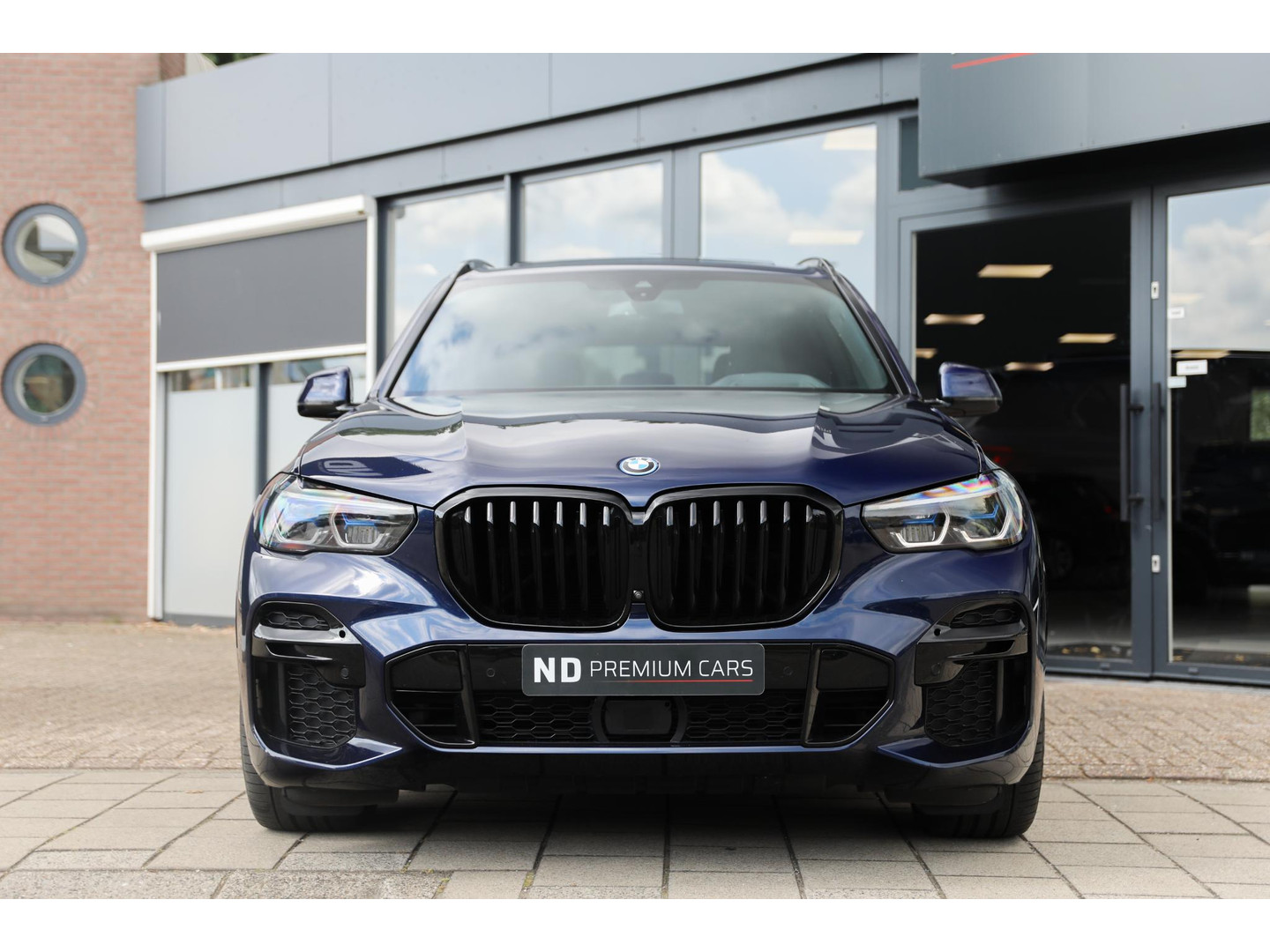 BMW BMW