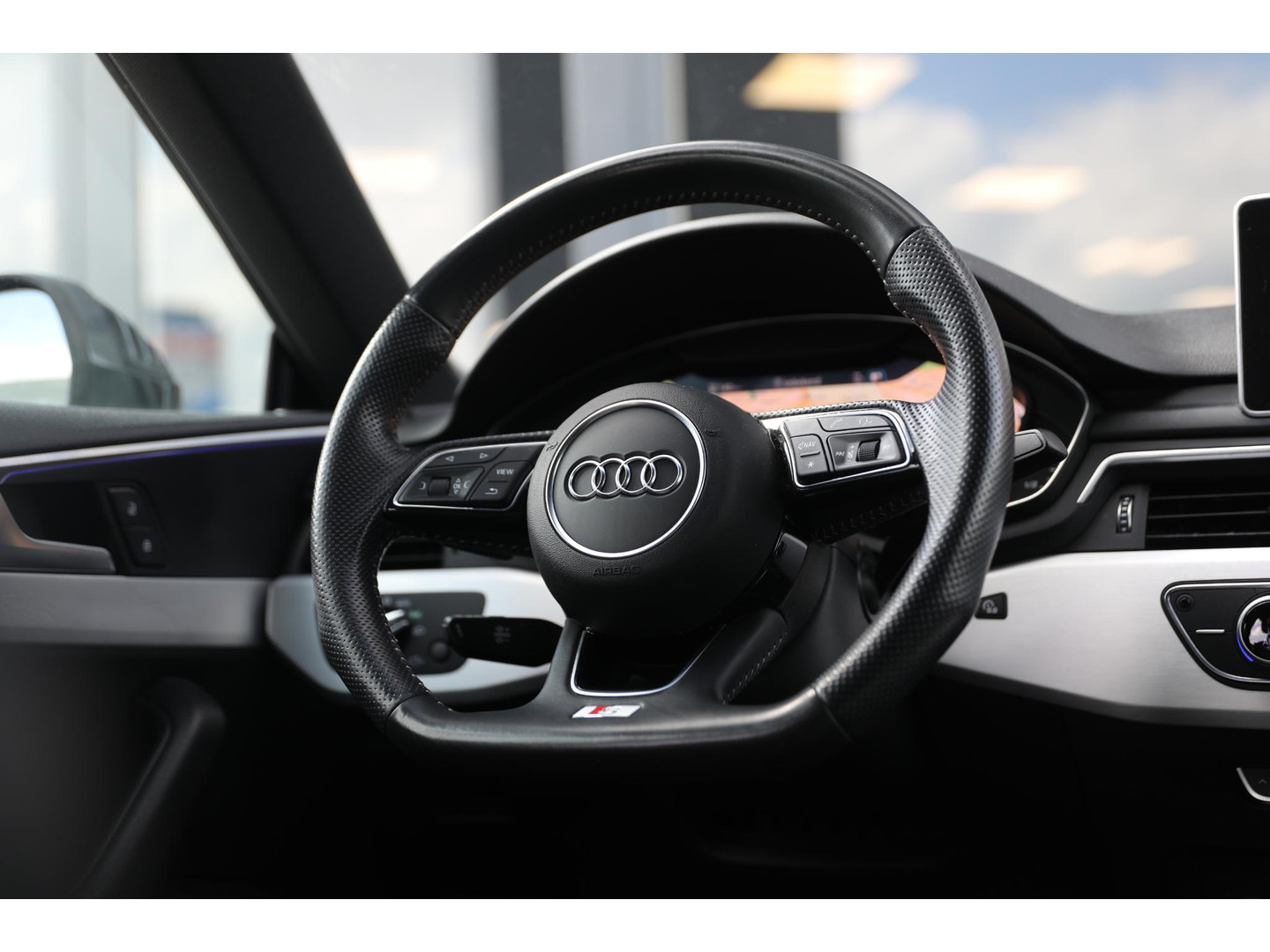 Audi