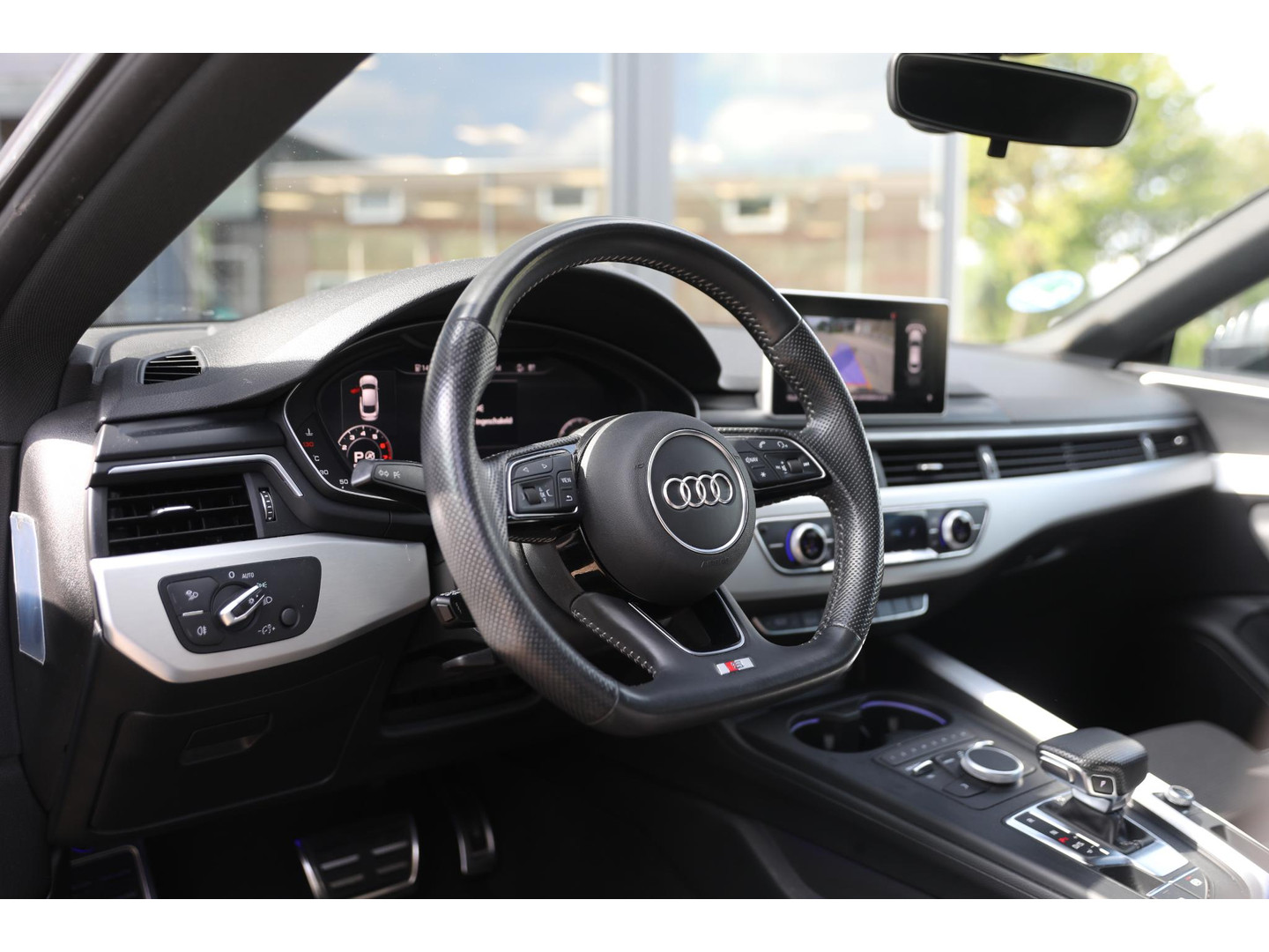 Audi