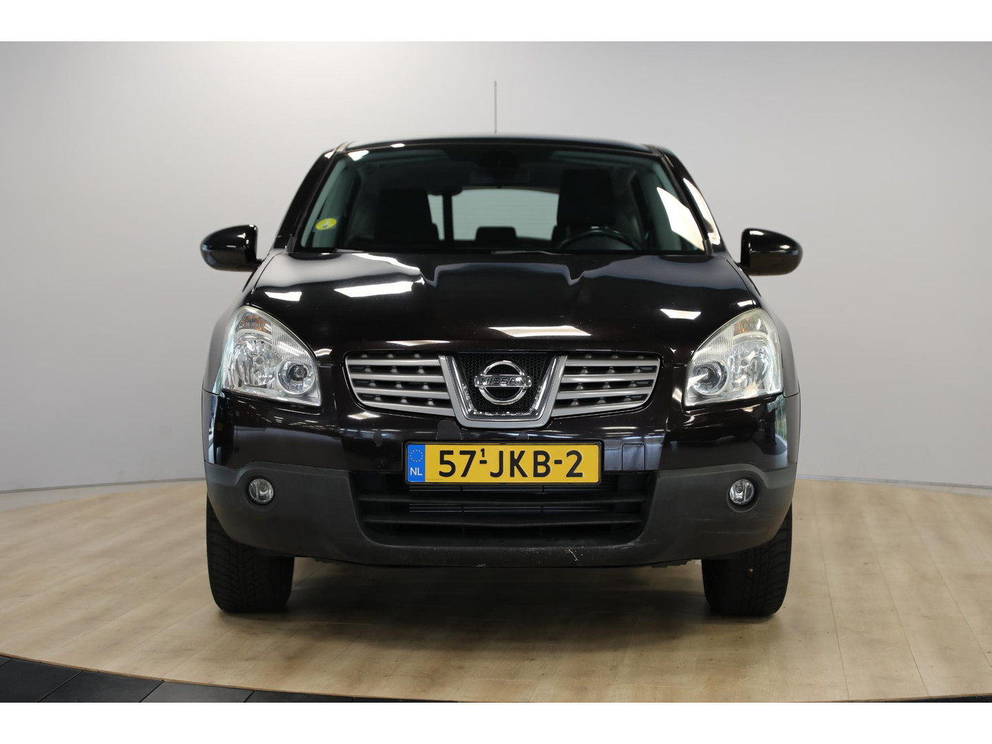Nissan Nissan