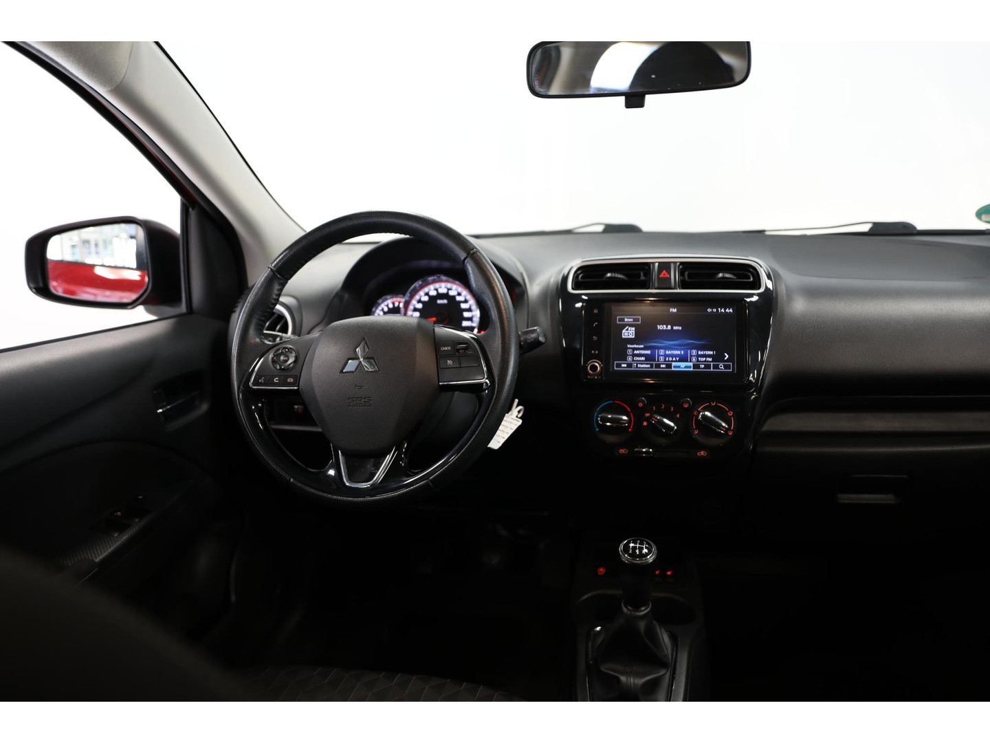 Mitsubishi Mitsubishi