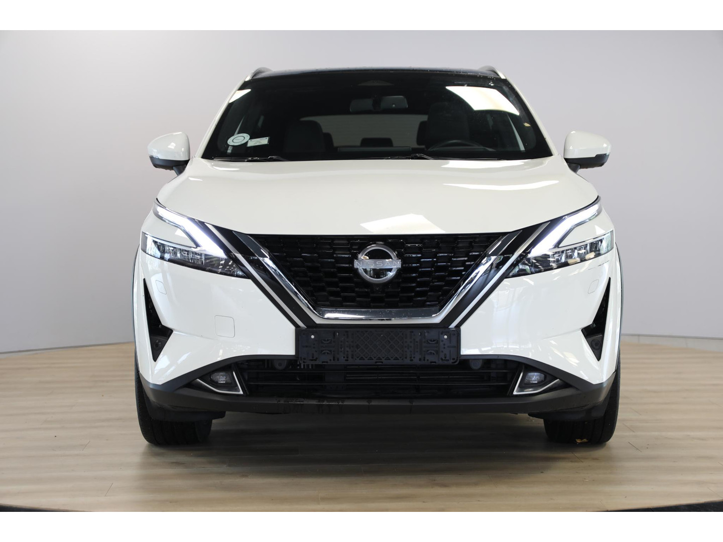 Nissan Nissan
