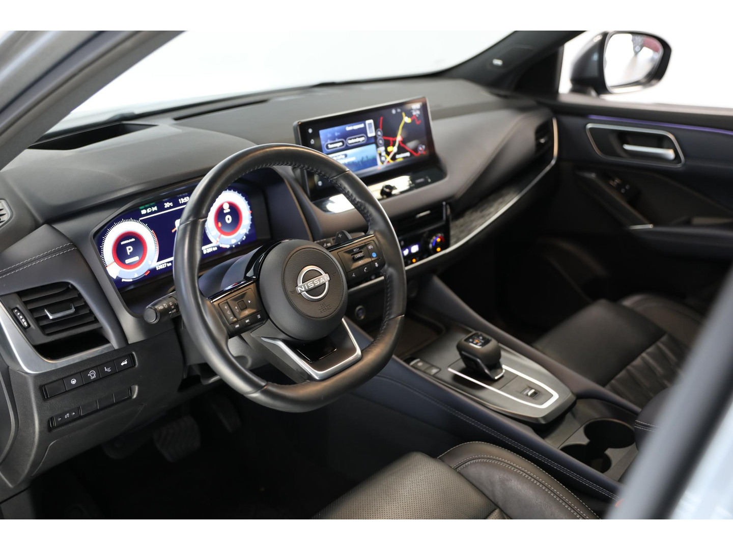 Nissan Nissan