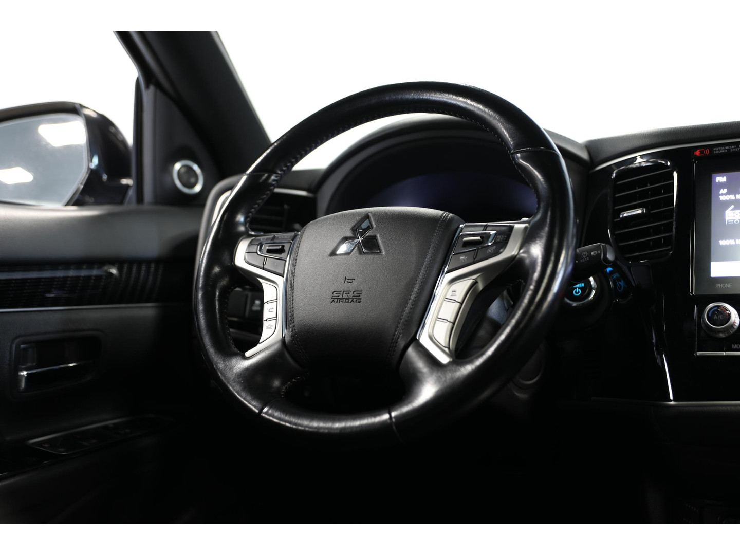 Mitsubishi Mitsubishi