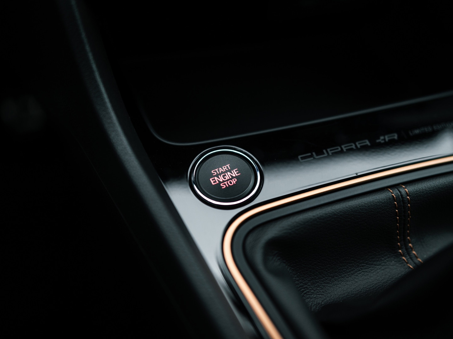 SEAT SEAT