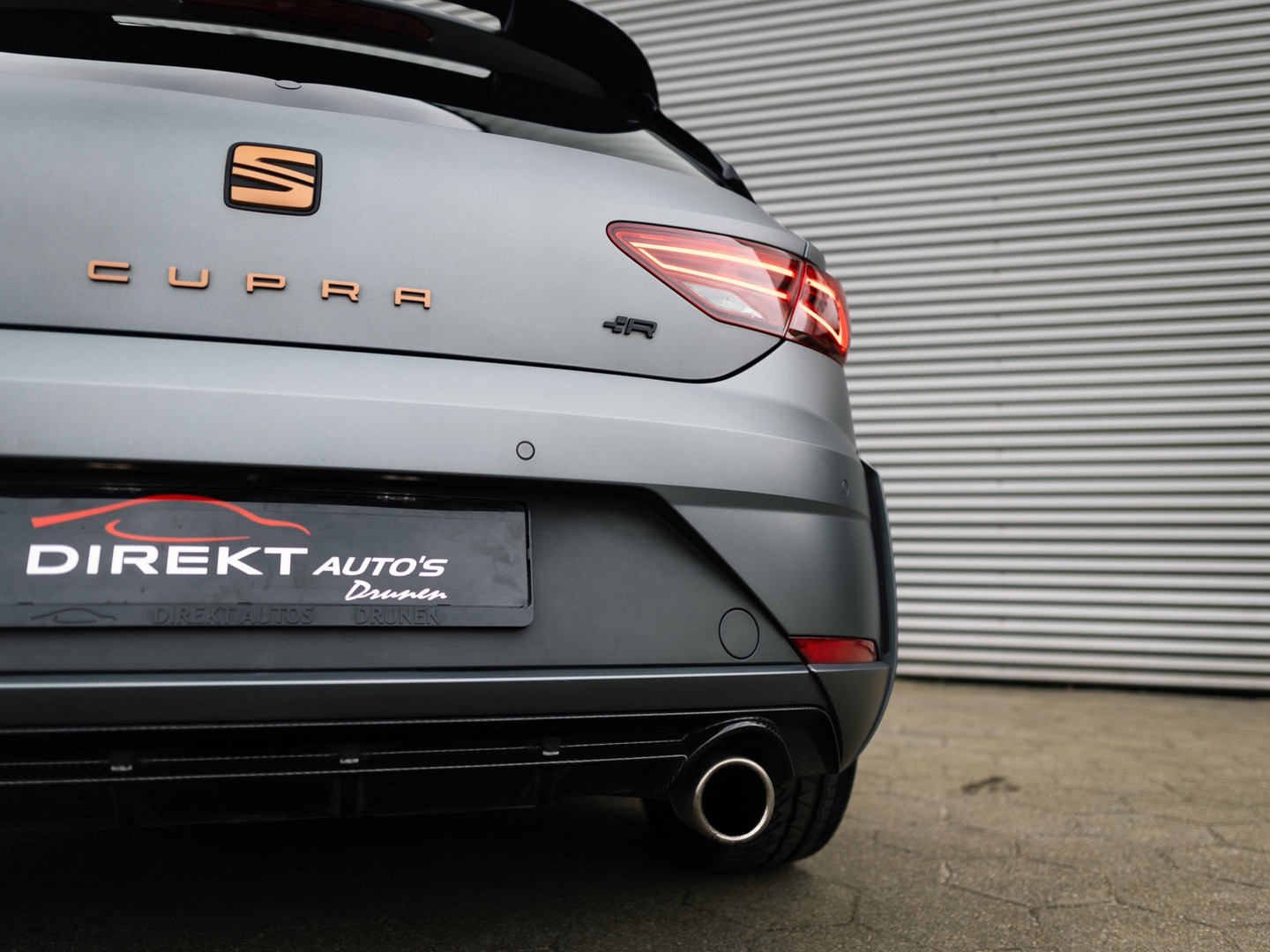SEAT SEAT