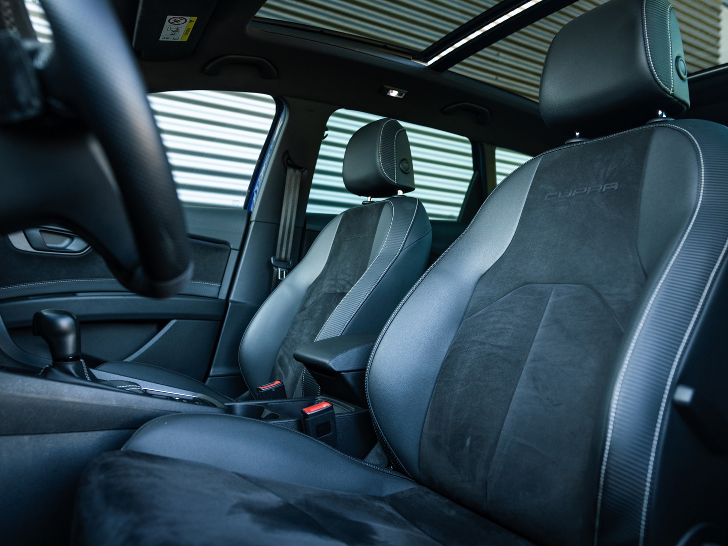 SEAT SEAT